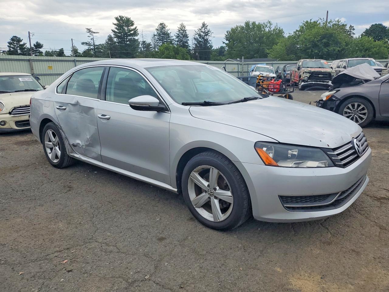 2012 Volkswagen Passat Se Silver vin: 1VWBP7A38CC081707