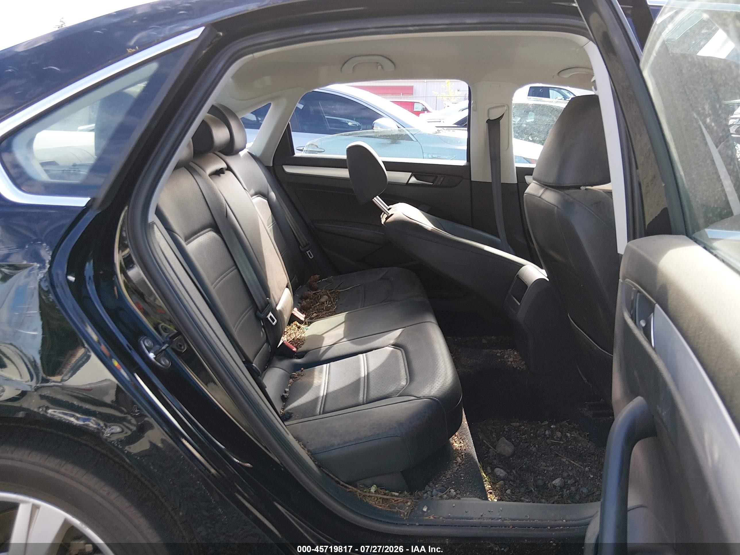 2012 Volkswagen Passat 2.5l Se Black vin: 1VWBP7A38CC089547
