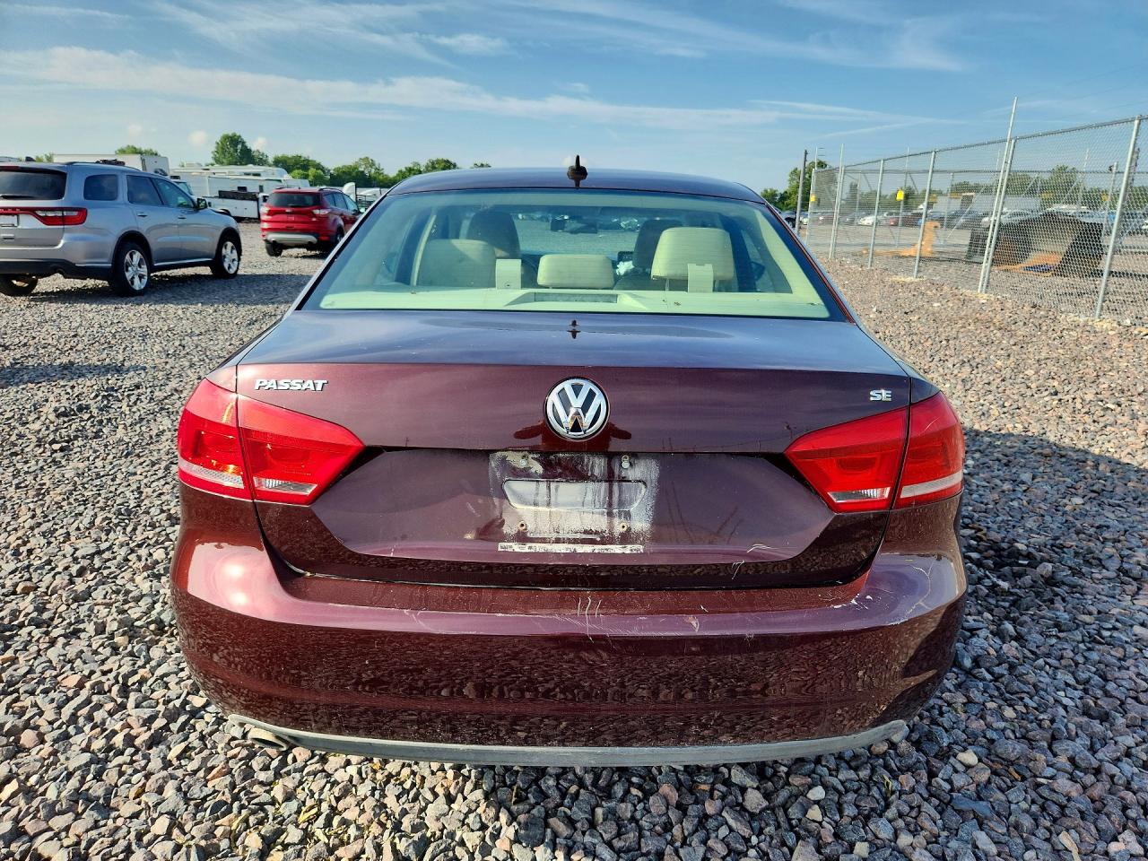2012 Volkswagen Passat Se Burgundy vin: 1VWBP7A38CC099396