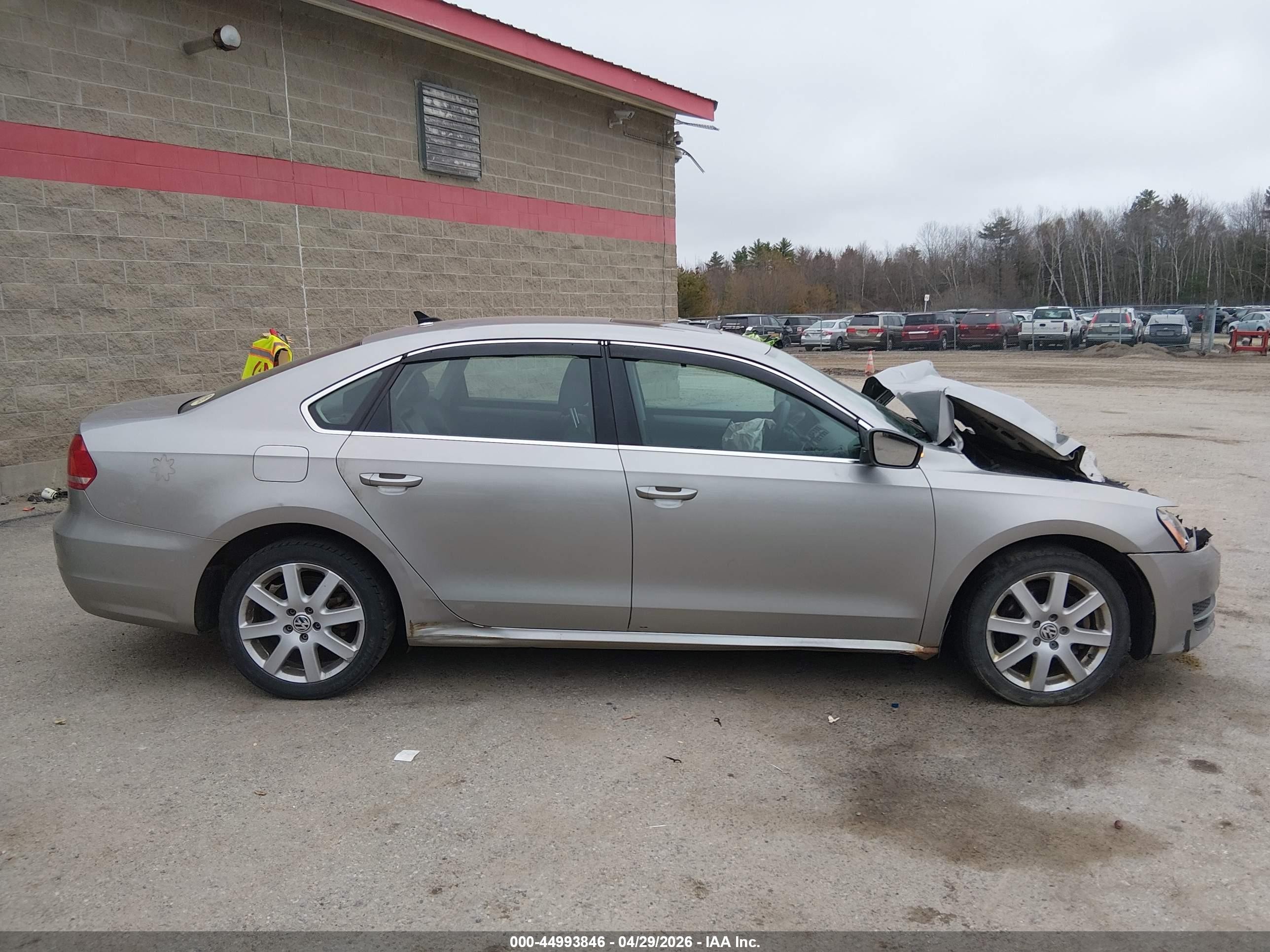 2013 Volkswagen Passat 2.5l Se Gray vin: 1VWBP7A38DC005714