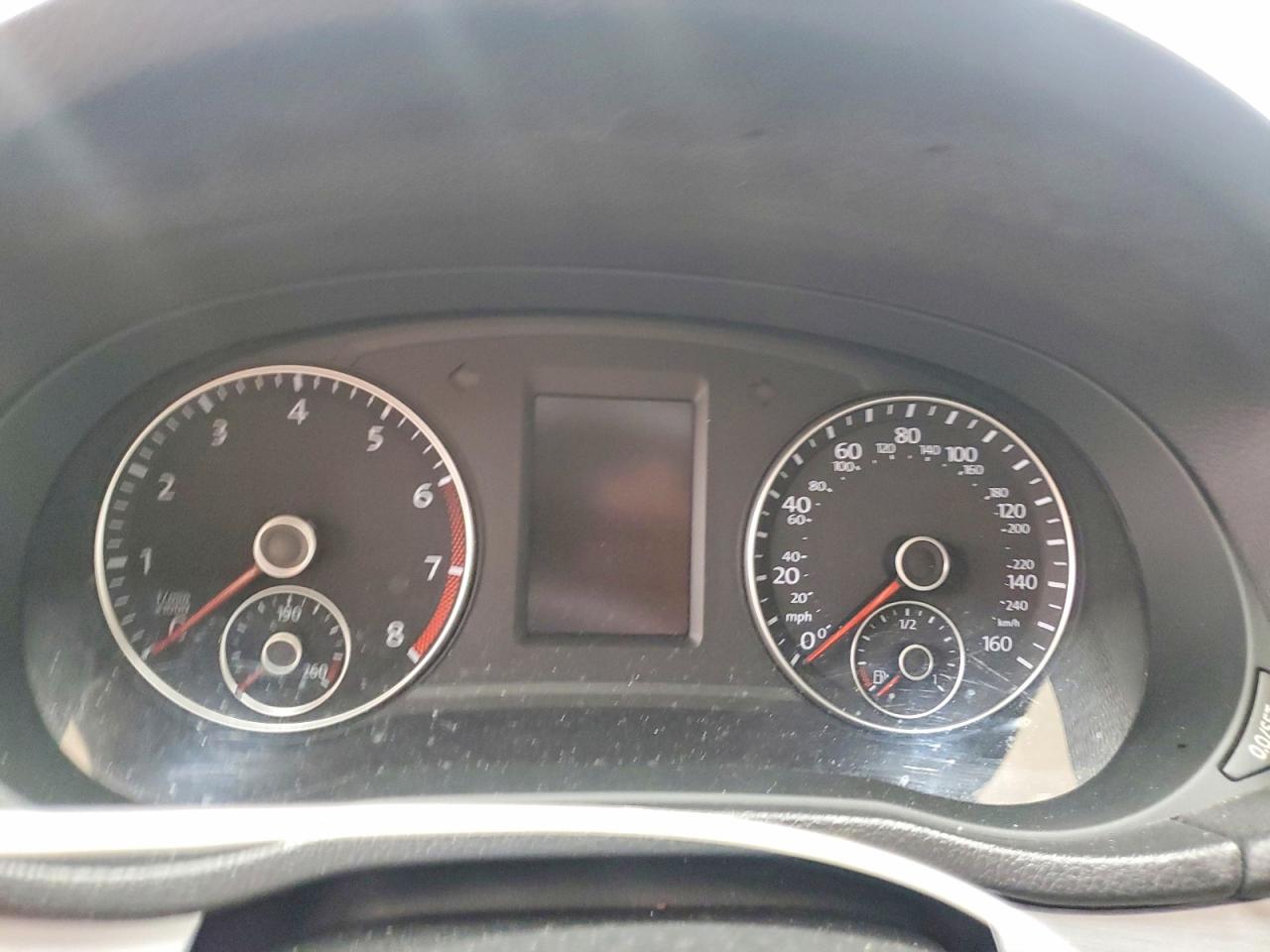 2013 Volkswagen Passat Se Серебряный vin: 1VWBP7A38DC013389