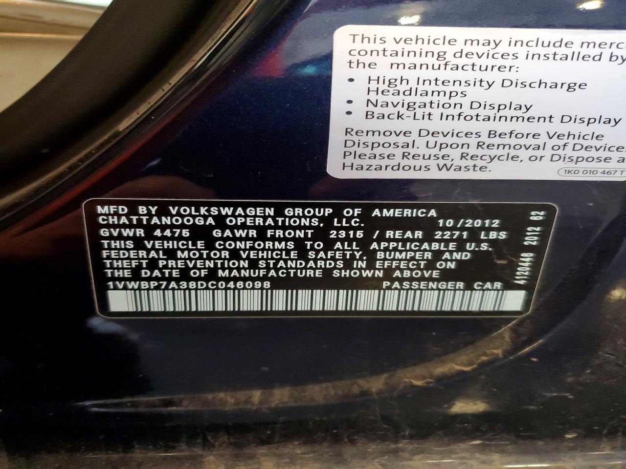 2013 Volkswagen Passat Blue vin: 1VWBP7A38DC046098