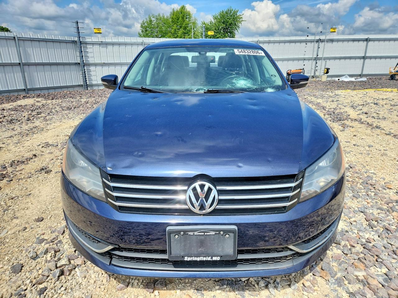 2013 Volkswagen Passat Se Blue vin: 1VWBP7A38DC086228