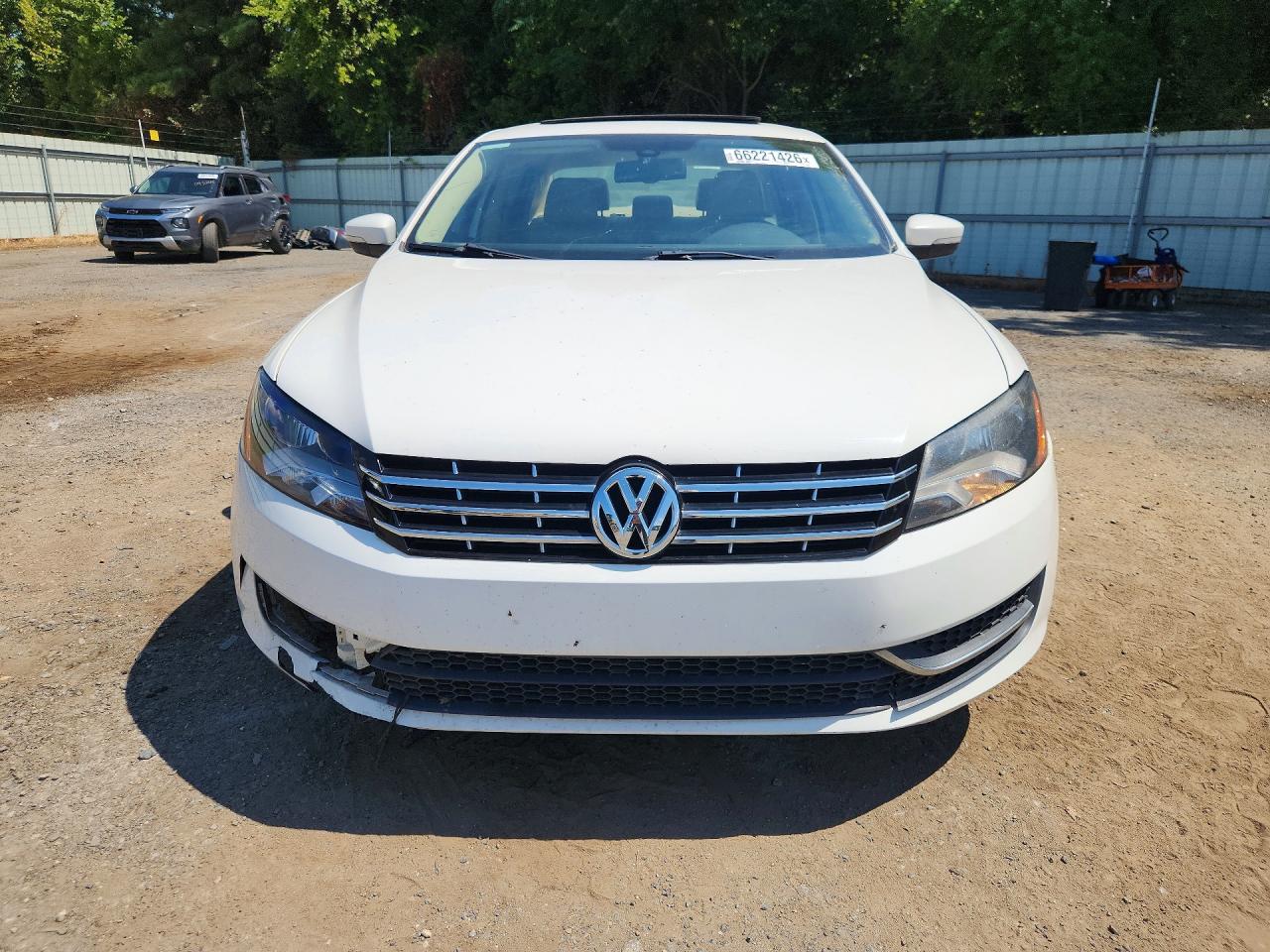 2013 Volkswagen Passat Se White vin: 1VWBP7A38DC100385