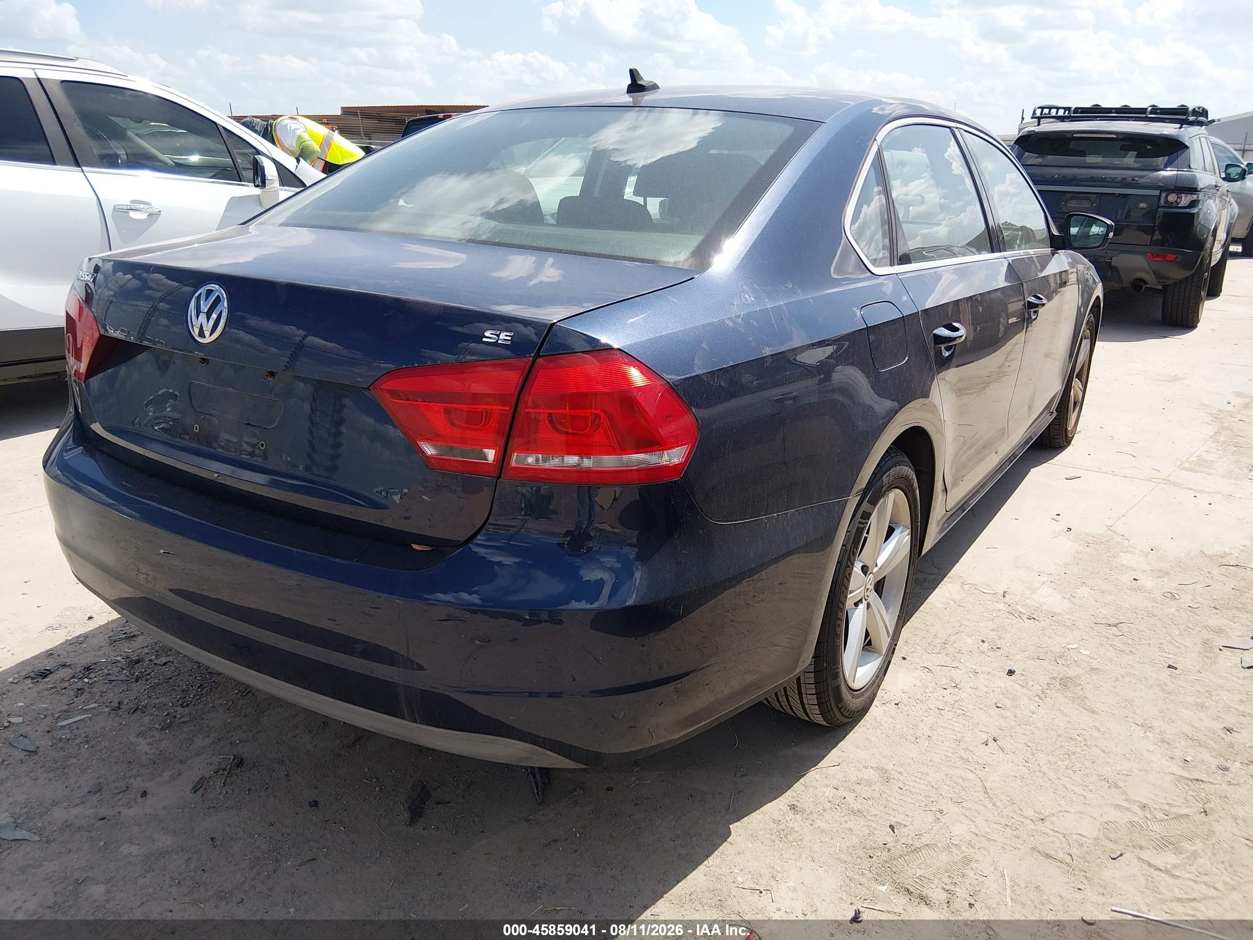 2013 Volkswagen Passat 2.5l Se Blue vin: 1VWBP7A38DC102492