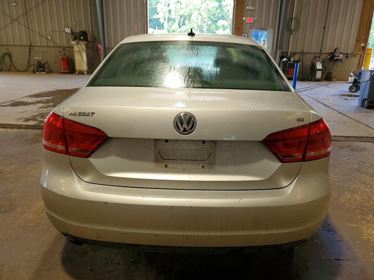 2013 Volkswagen Passat Se Silver vin: 1VWBP7A38DC104307
