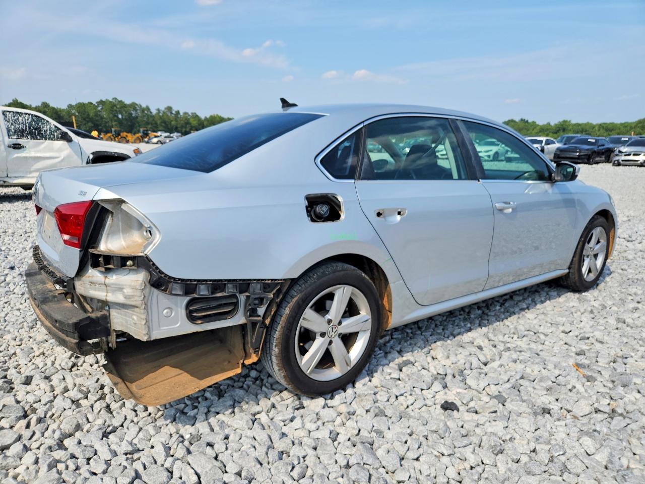 2013 Volkswagen Passat Se Silver vin: 1VWBP7A38DC104419