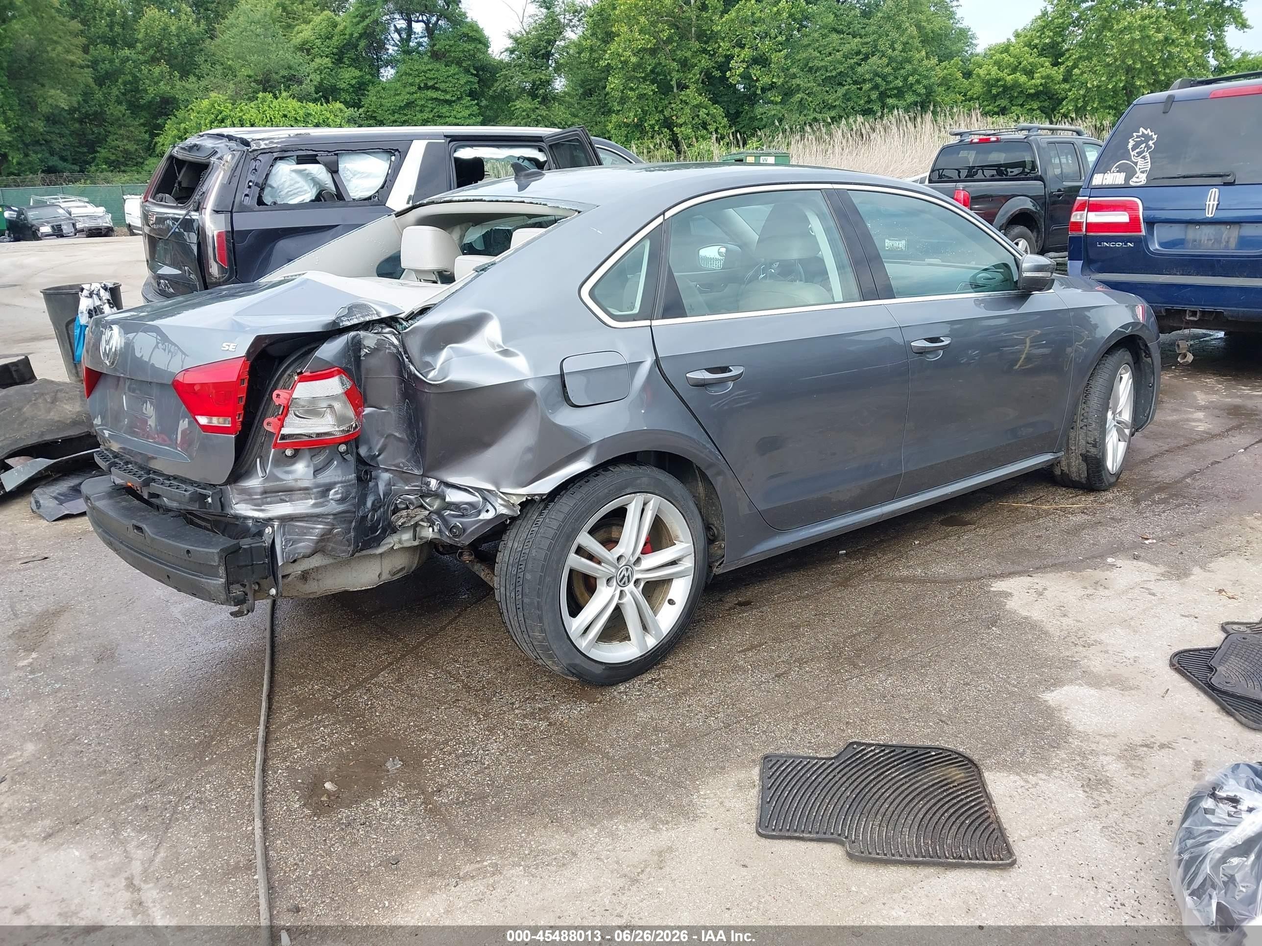 2014 Volkswagen Passat 2.5l Se Gray vin: 1VWBP7A38EC016116