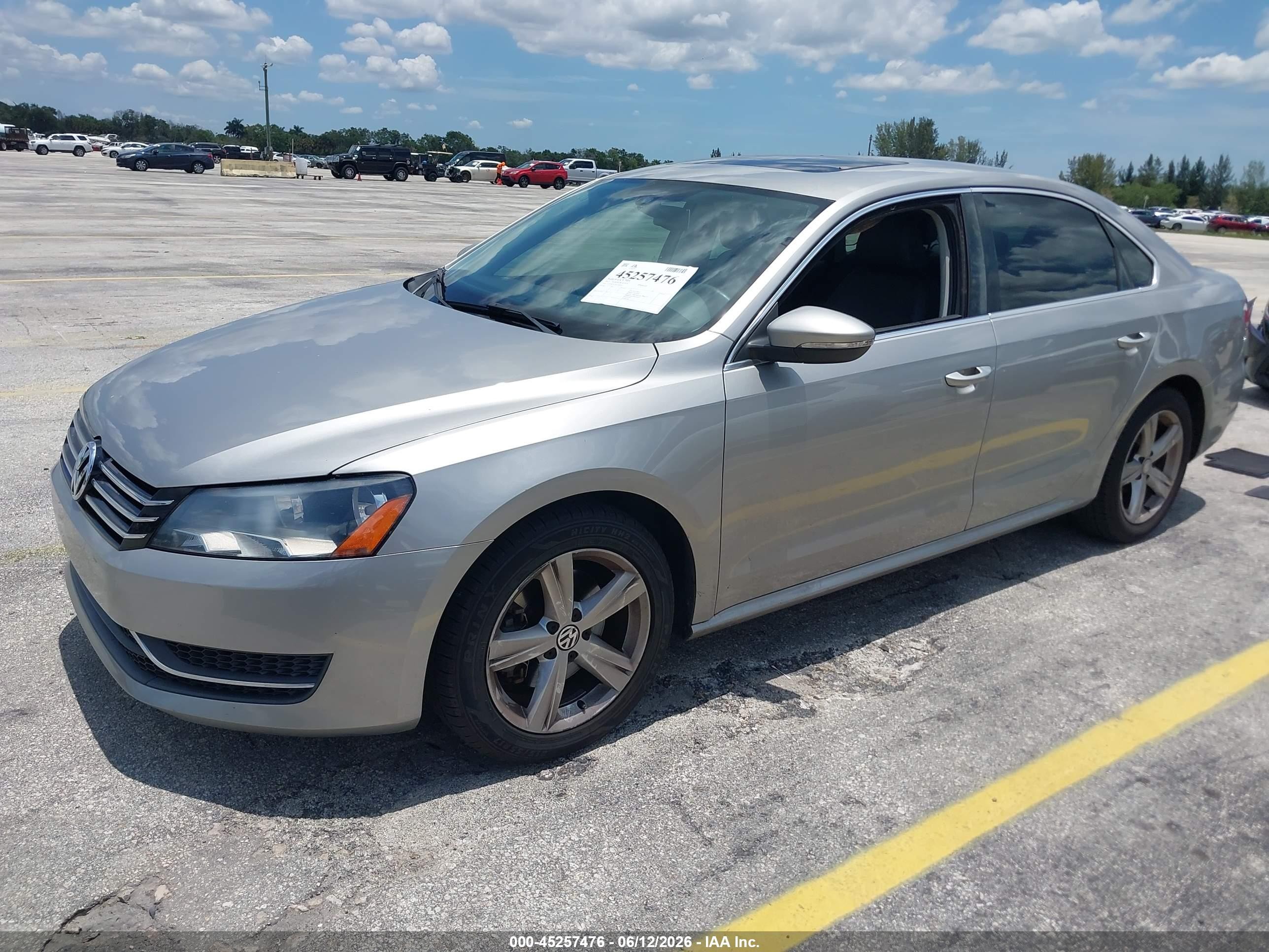 2012 Volkswagen Passat 2.5l Se Silver vin: 1VWBP7A39CC005011