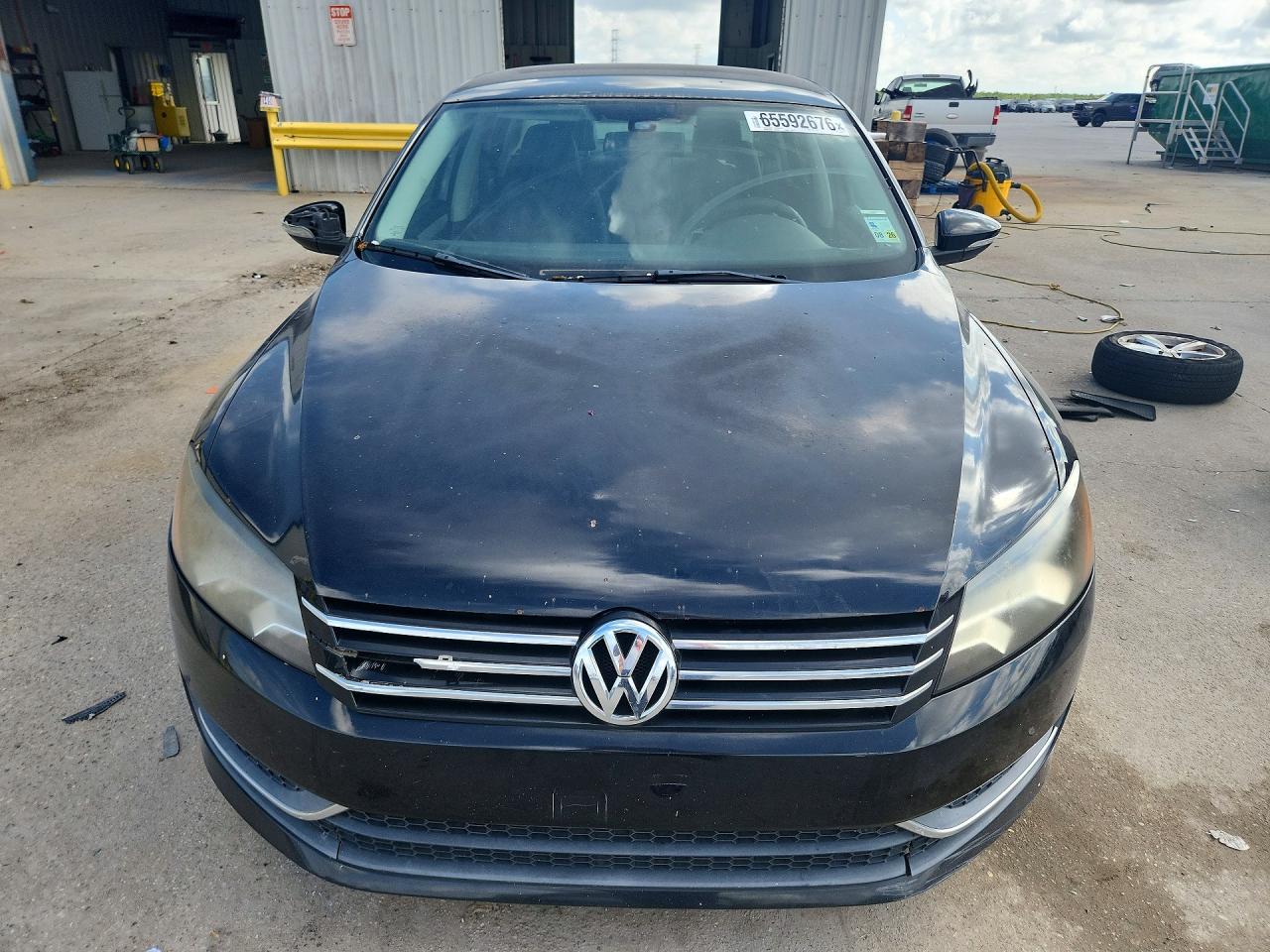 2012 Volkswagen Passat Se Черный vin: 1VWBP7A39CC018051