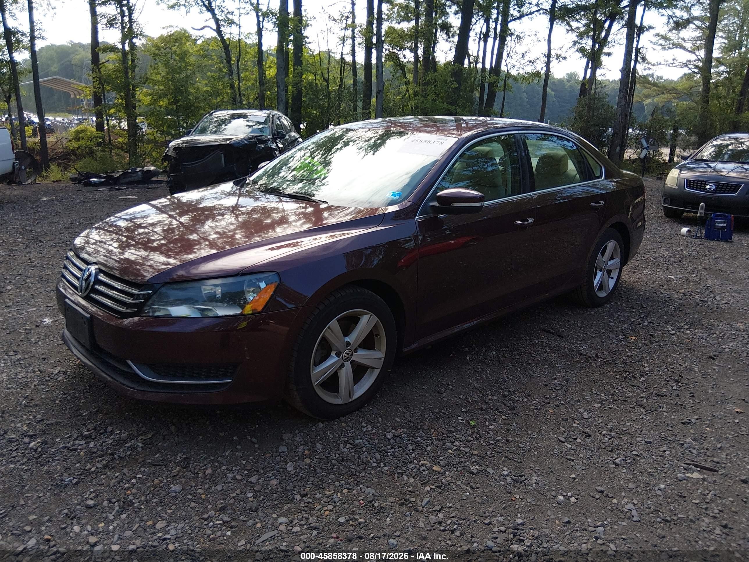 2013 Volkswagen Passat 2.5l Se Красный vin: 1VWBP7A39DC000179