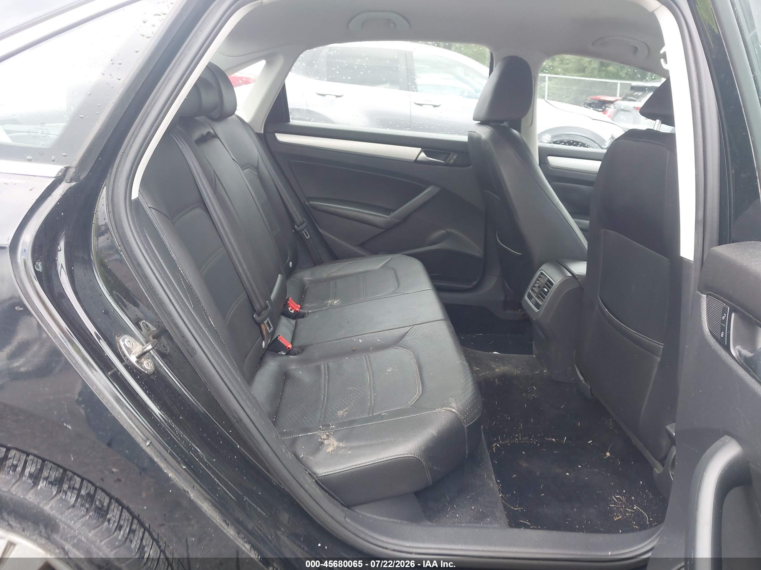 2013 Volkswagen Passat 2.5l Se Black vin: 1VWBP7A39DC013059
