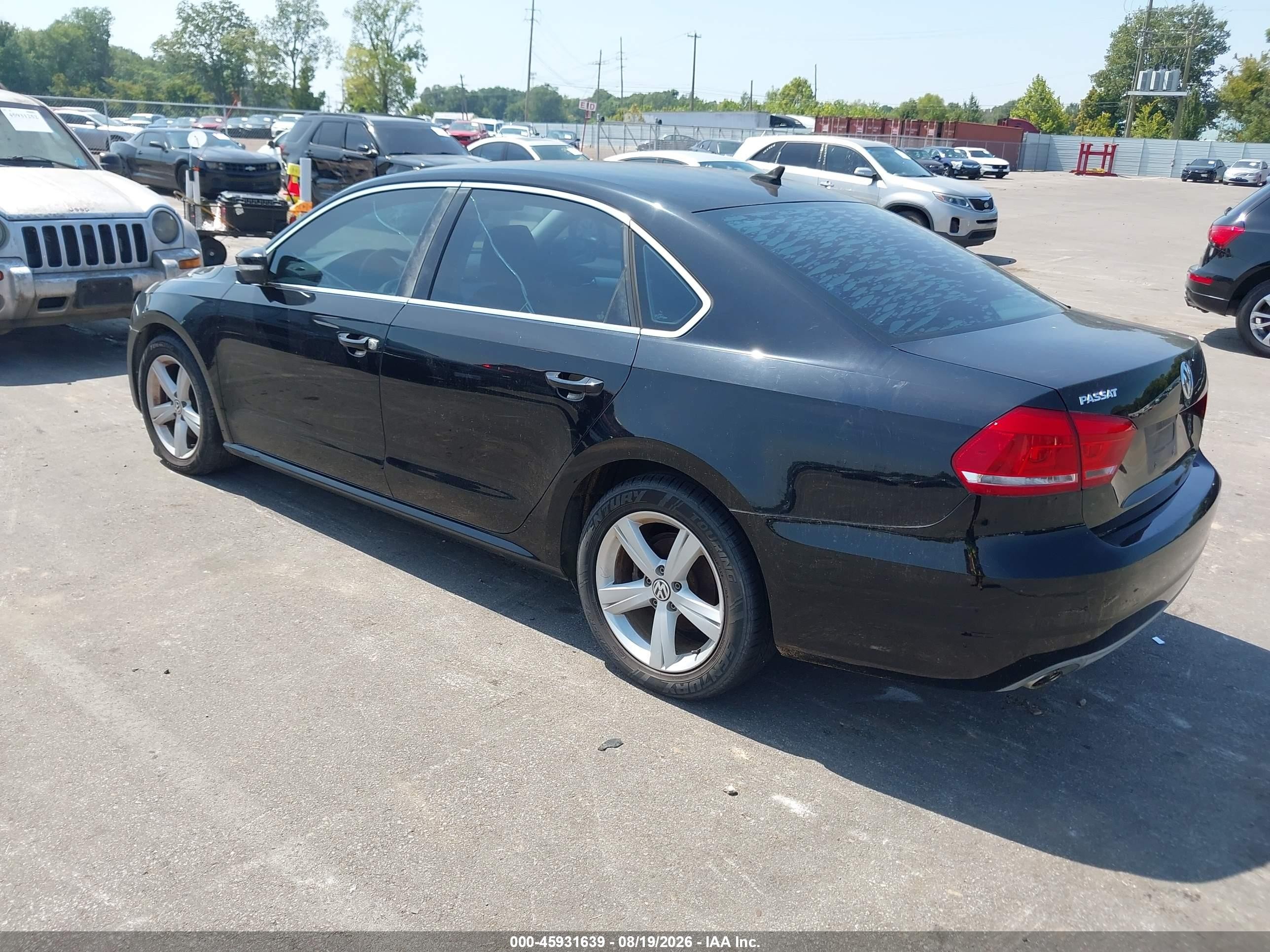 2013 Volkswagen Passat 2.5l Se Black vin: 1VWBP7A39DC015765