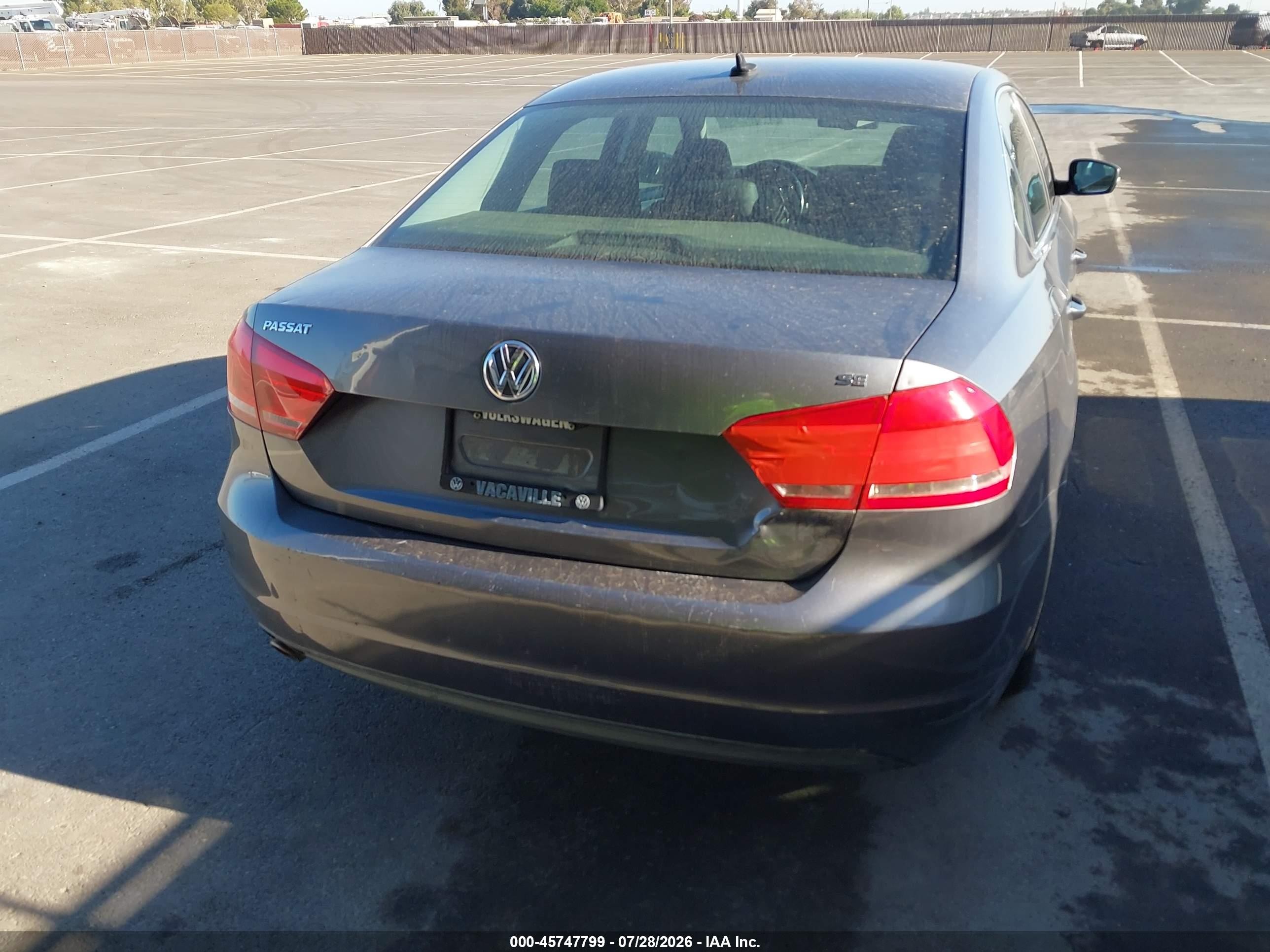 2013 Volkswagen Passat 2.5l Se Gray vin: 1VWBP7A39DC018228