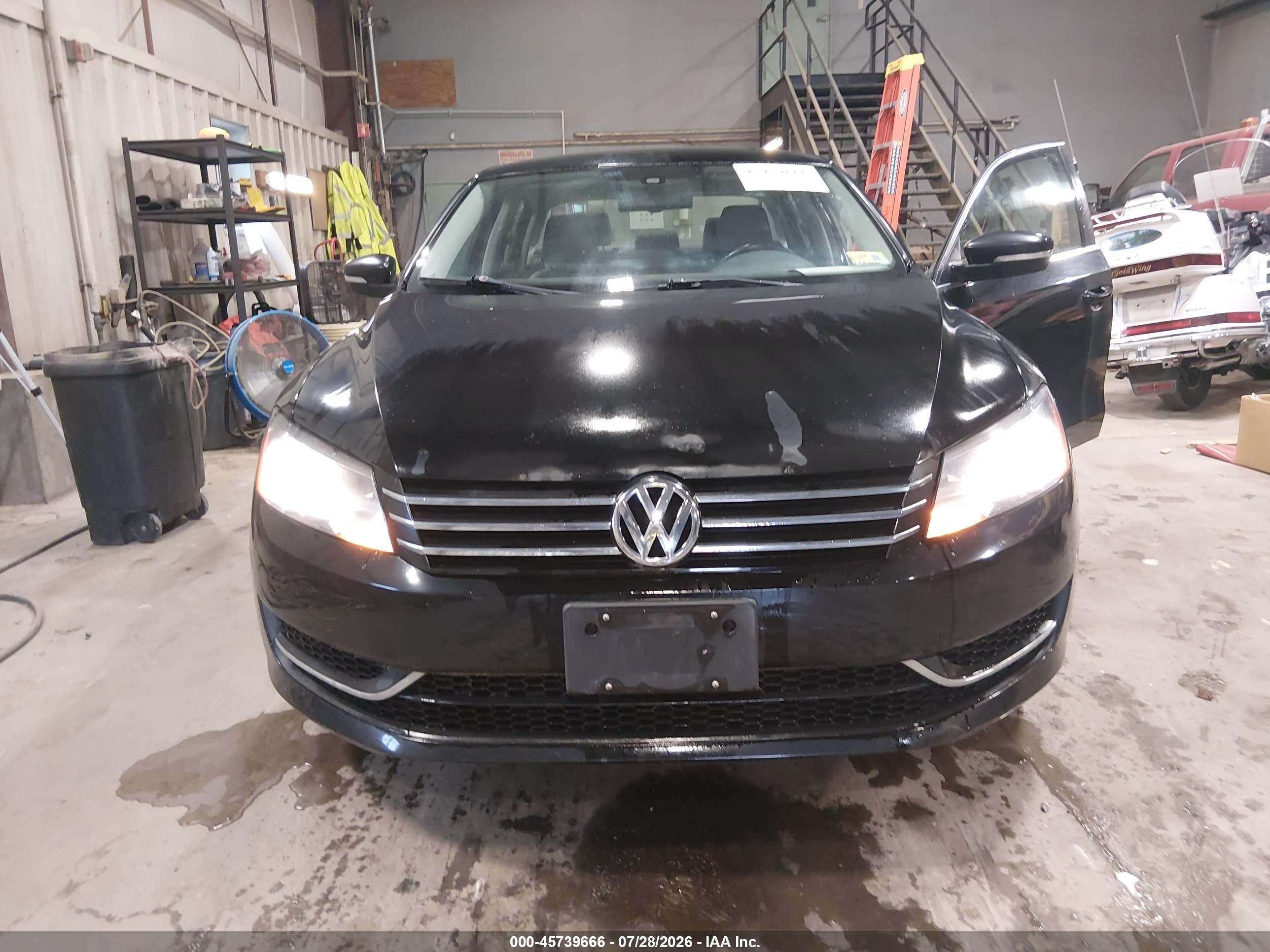 2013 Volkswagen Passat 2.5l Se Black vin: 1VWBP7A39DC043341