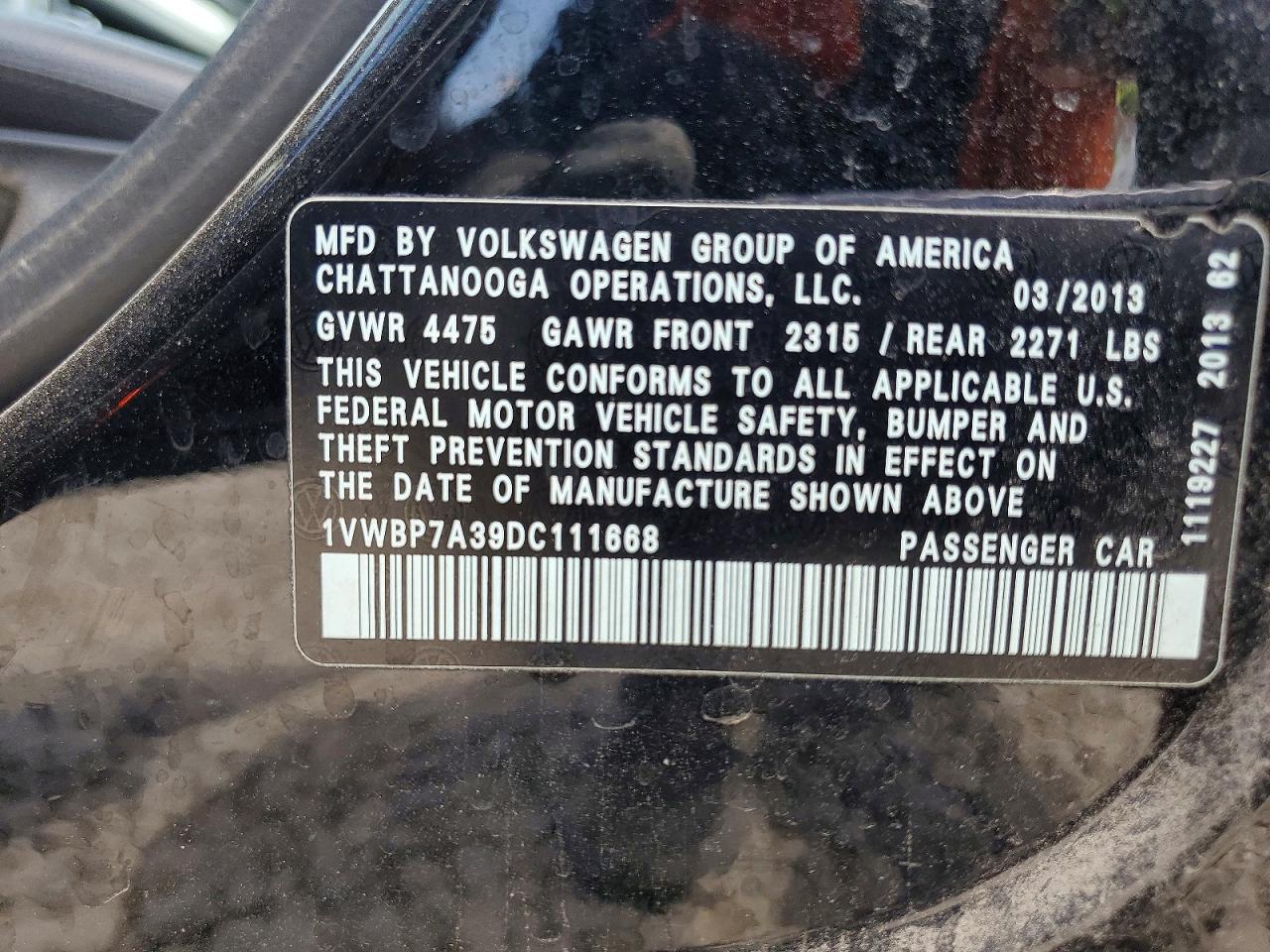 2013 Volkswagen Passat Se Black vin: 1VWBP7A39DC111668