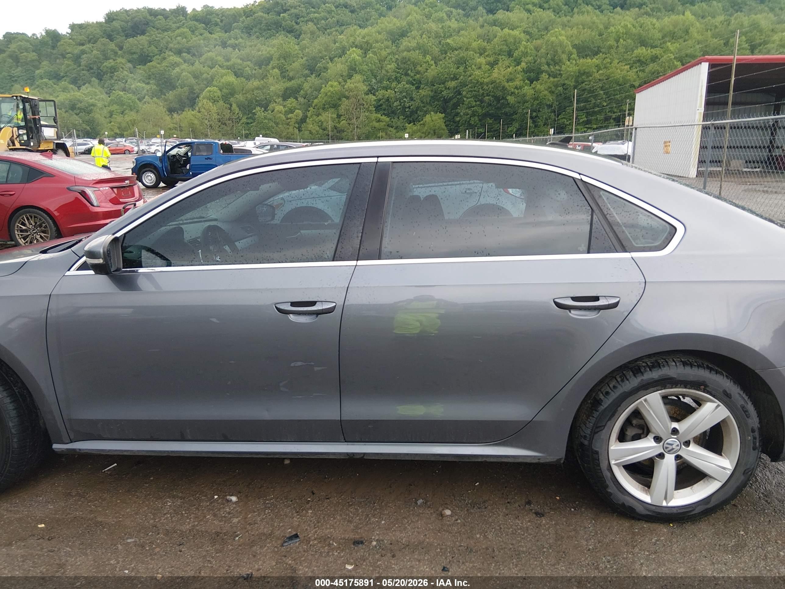 2013 Volkswagen Passat 2.5l Se Gray vin: 1VWBP7A39DC115929