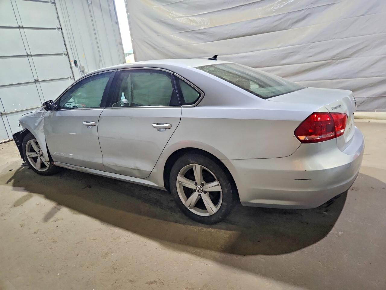 2013 Volkswagen Passat Se Silver vin: 1VWBP7A39DC126560