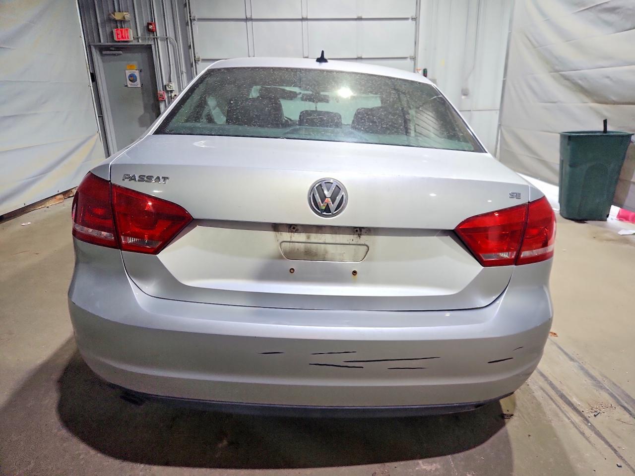 2013 Volkswagen Passat Se Silver vin: 1VWBP7A39DC126560