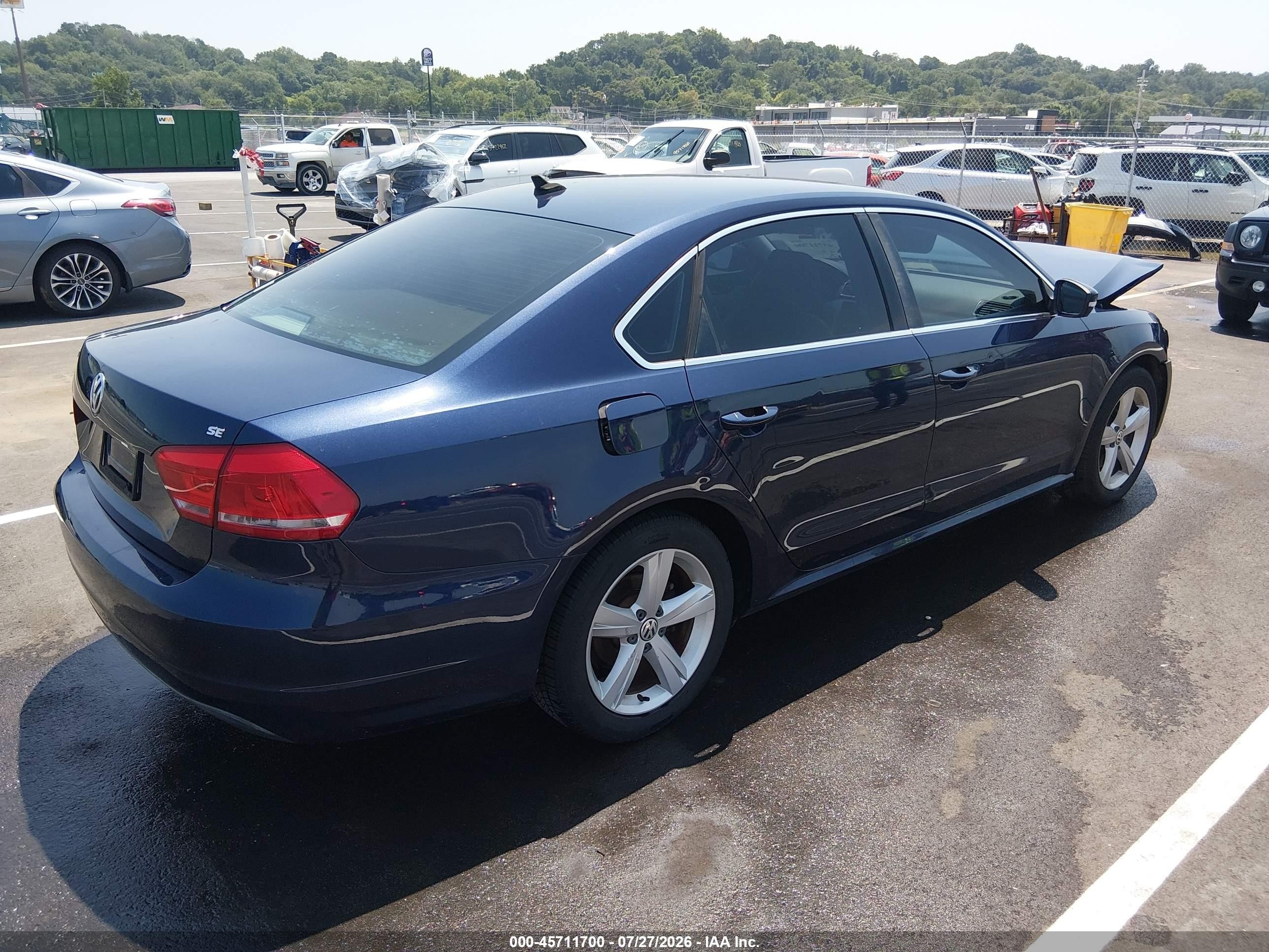 2013 Volkswagen Passat 2.5l Se Blue vin: 1VWBP7A39DC151037