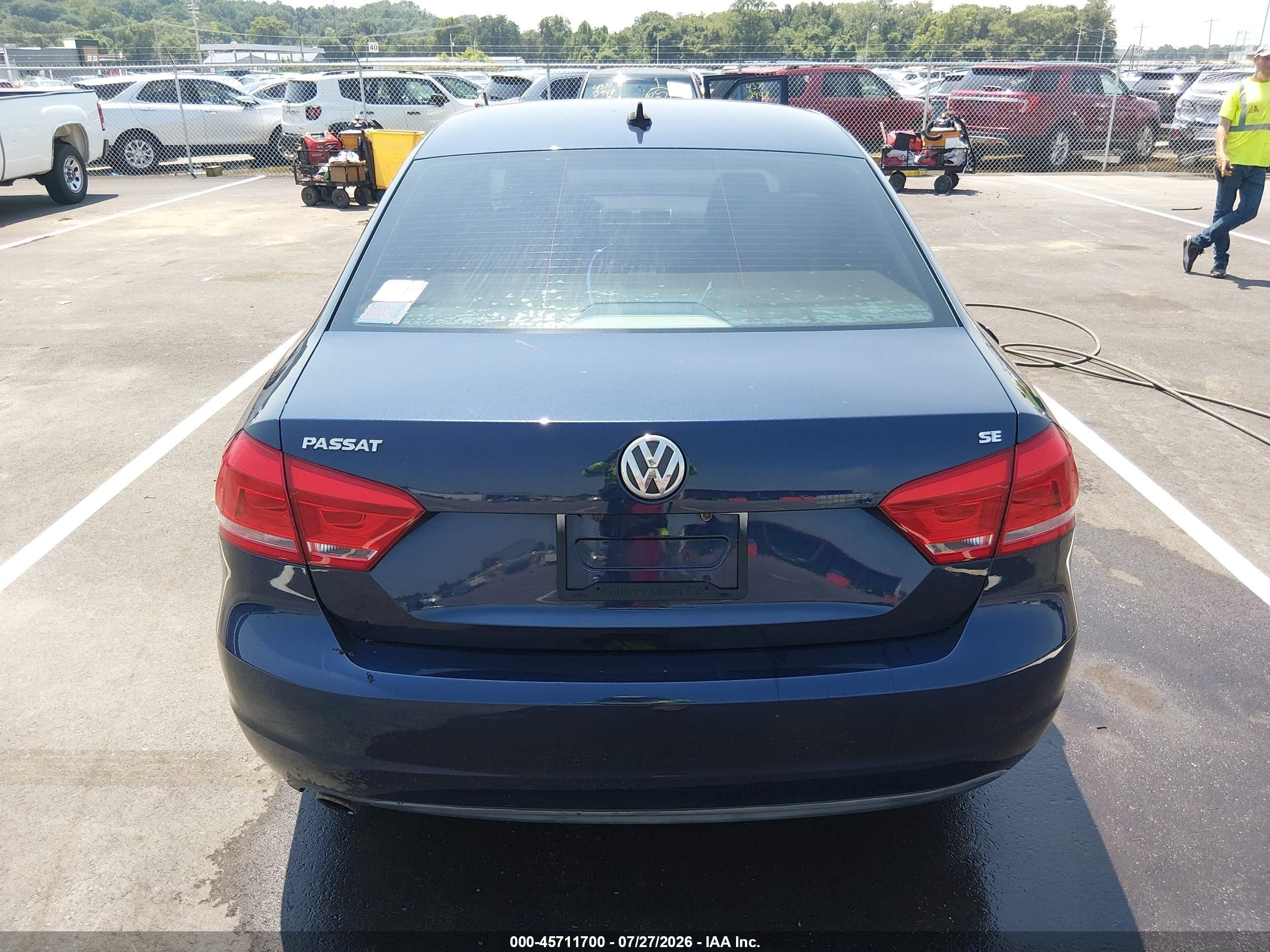 2013 Volkswagen Passat 2.5l Se Blue vin: 1VWBP7A39DC151037