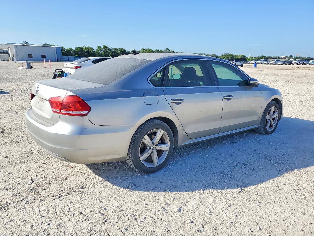 2012 Volkswagen Passat Se Серебряный vin: 1VWBP7A3XCC019967
