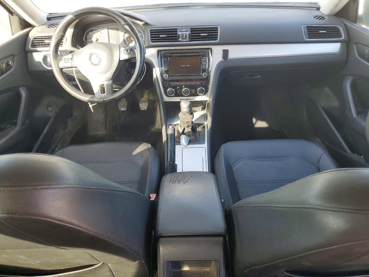 2012 Volkswagen Passat Se Серебряный vin: 1VWBP7A3XCC019967