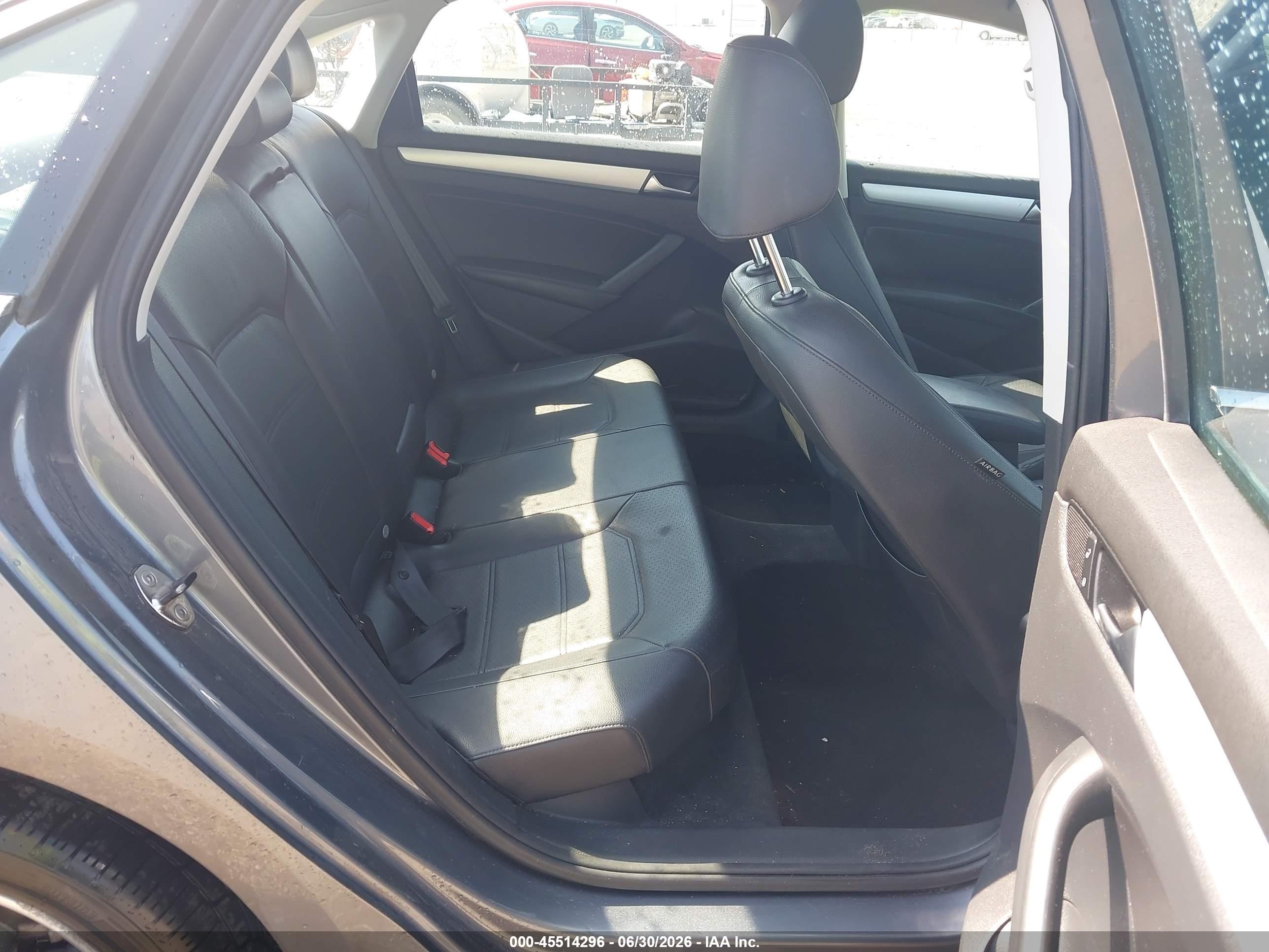 2012 Volkswagen Passat 2.5l Se Blue vin: 1VWBP7A3XCC038860