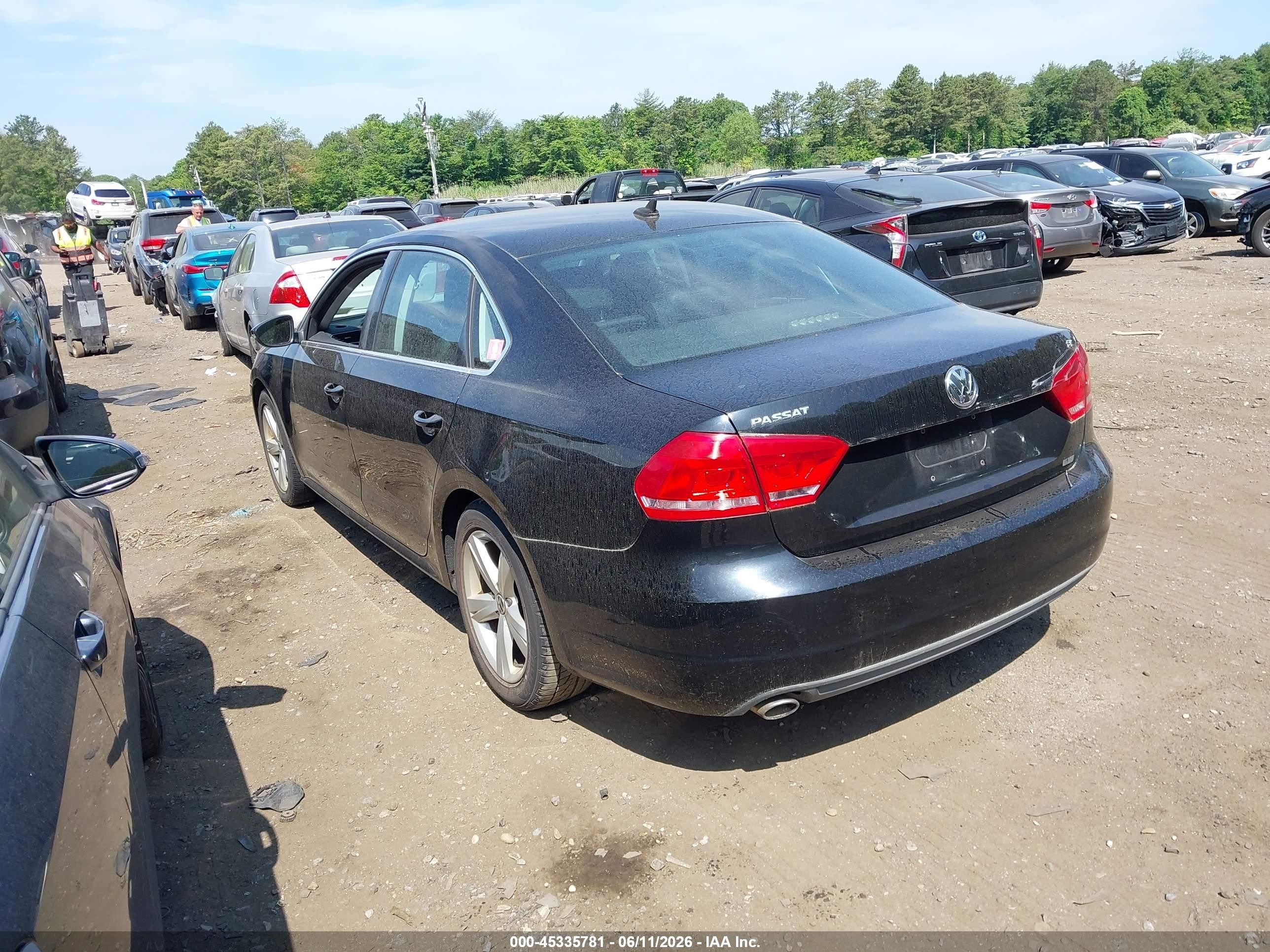 2012 Volkswagen Passat 2.5l Se Черный vin: 1VWBP7A3XCC051009