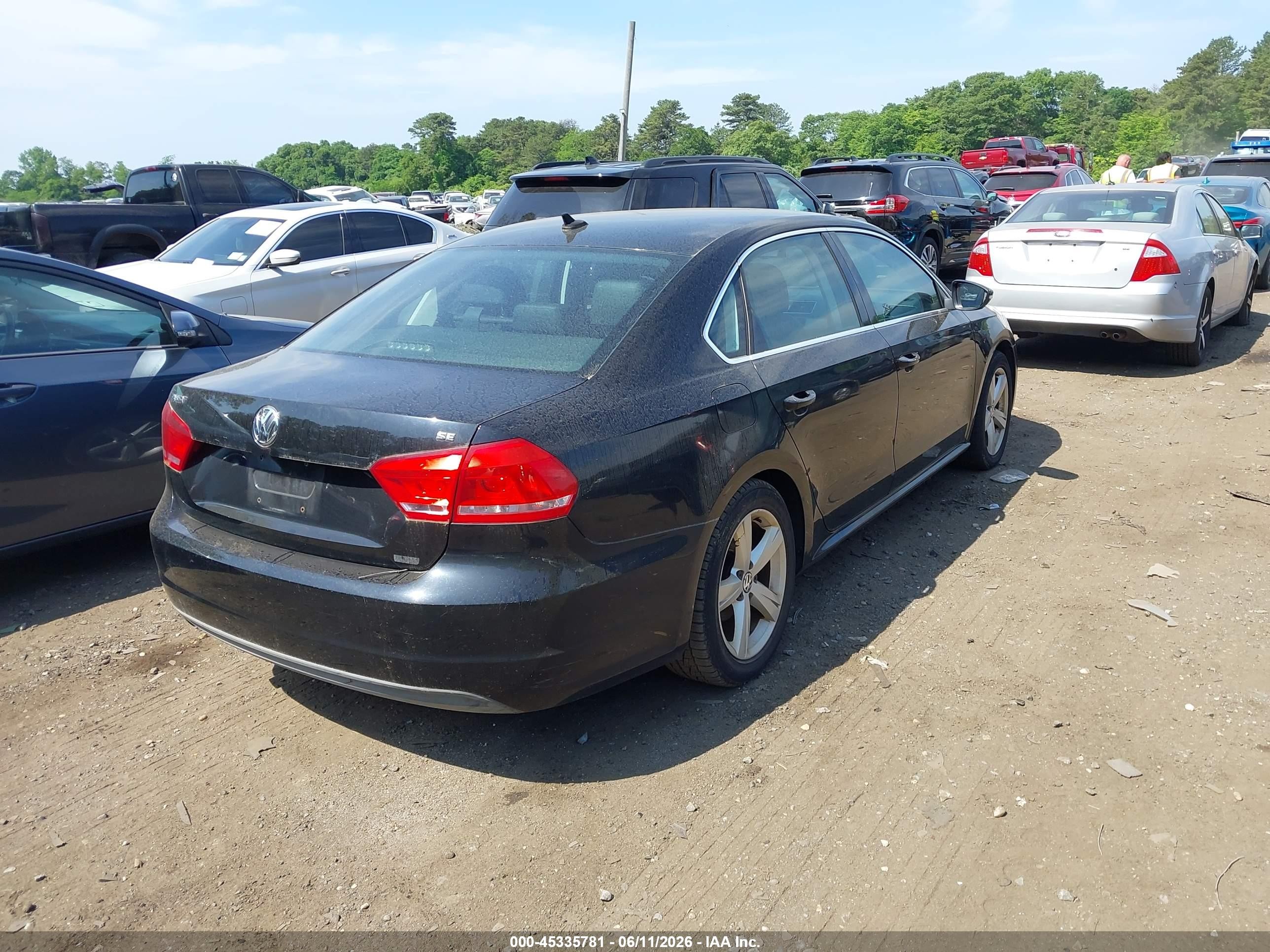 2012 Volkswagen Passat 2.5l Se Черный vin: 1VWBP7A3XCC051009