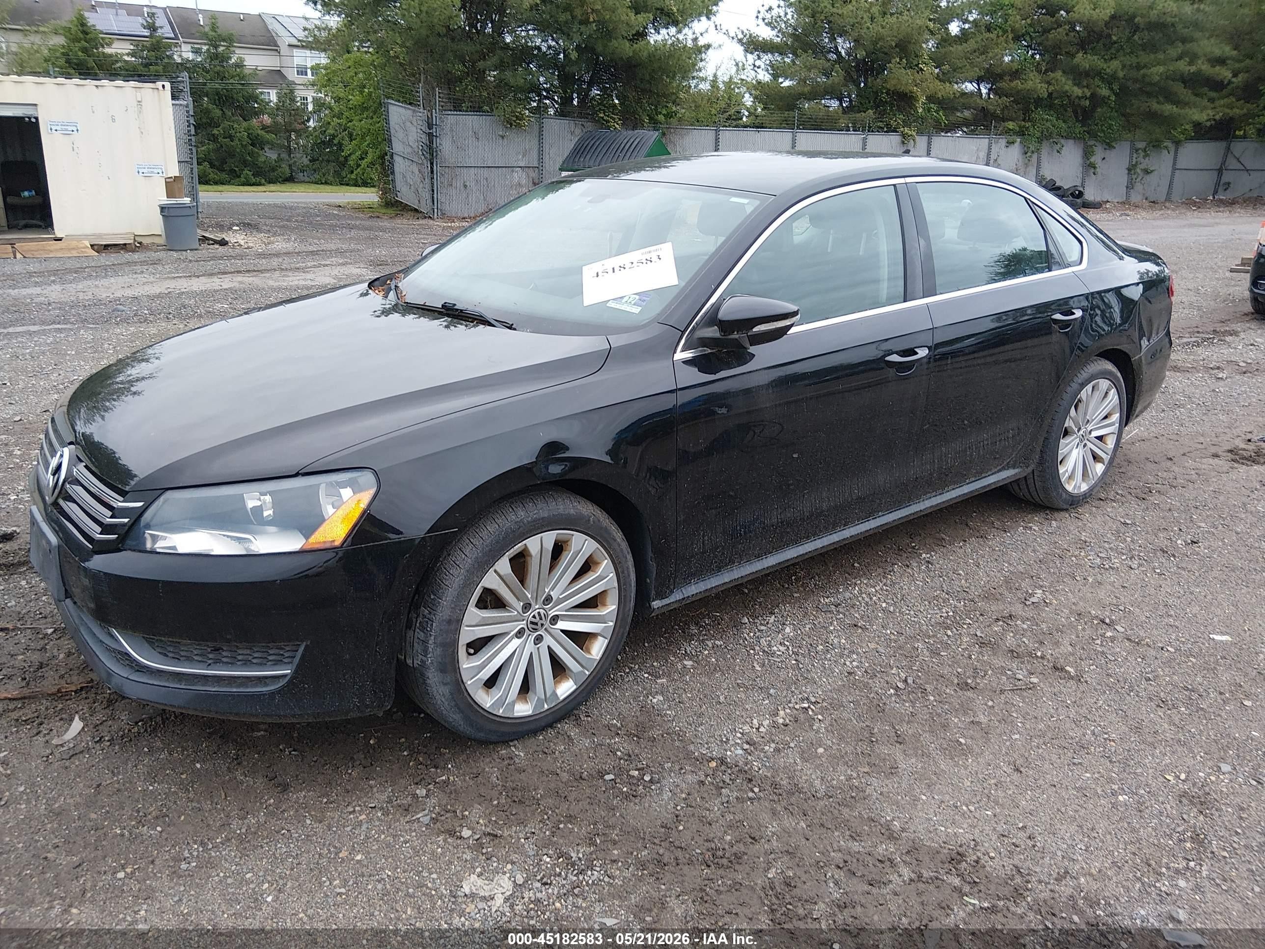2012 Volkswagen Passat 2.5l Se Black vin: 1VWBP7A3XCC103139