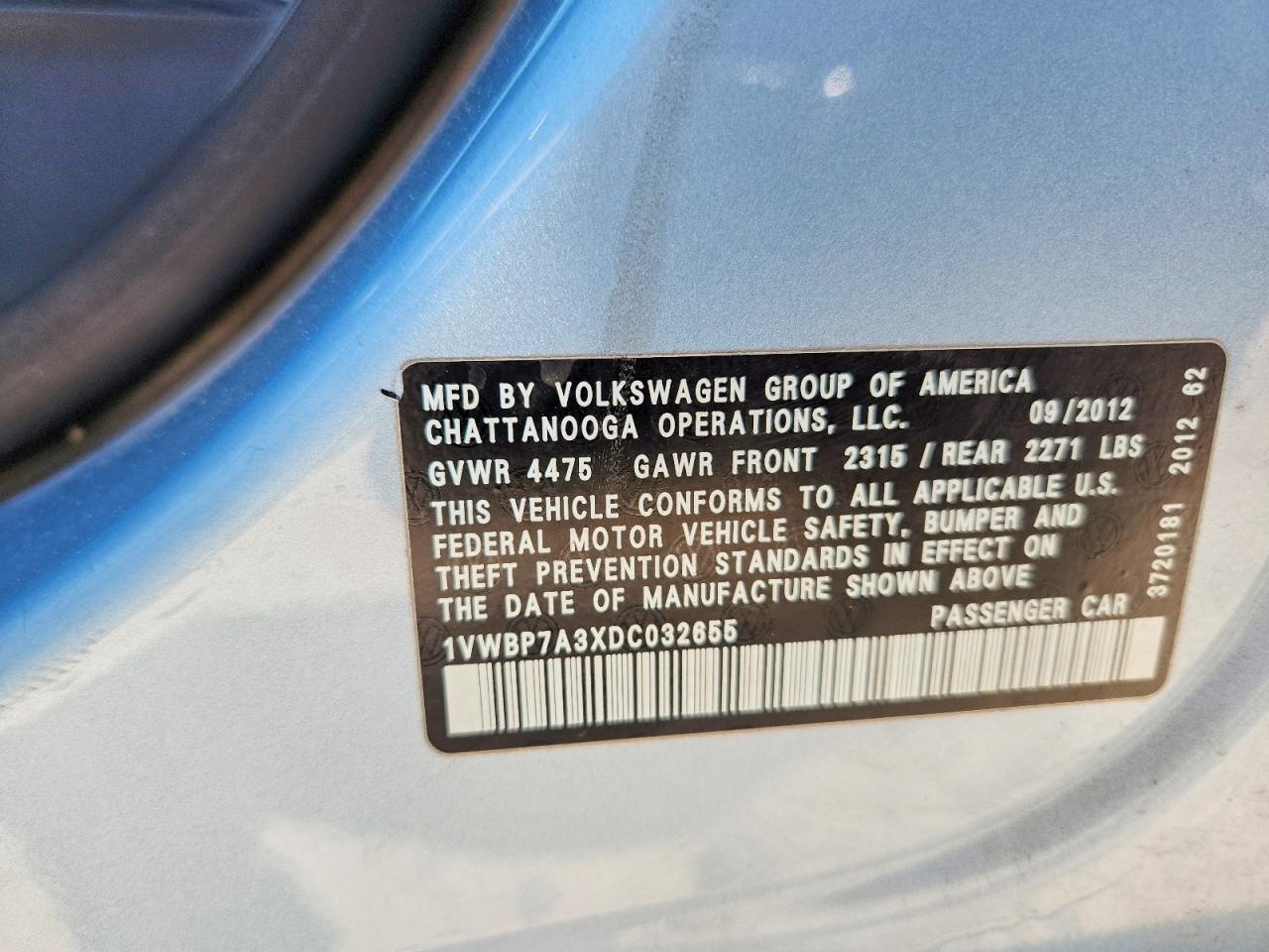 2013 Volkswagen Passat Se Blue vin: 1VWBP7A3XDC032655