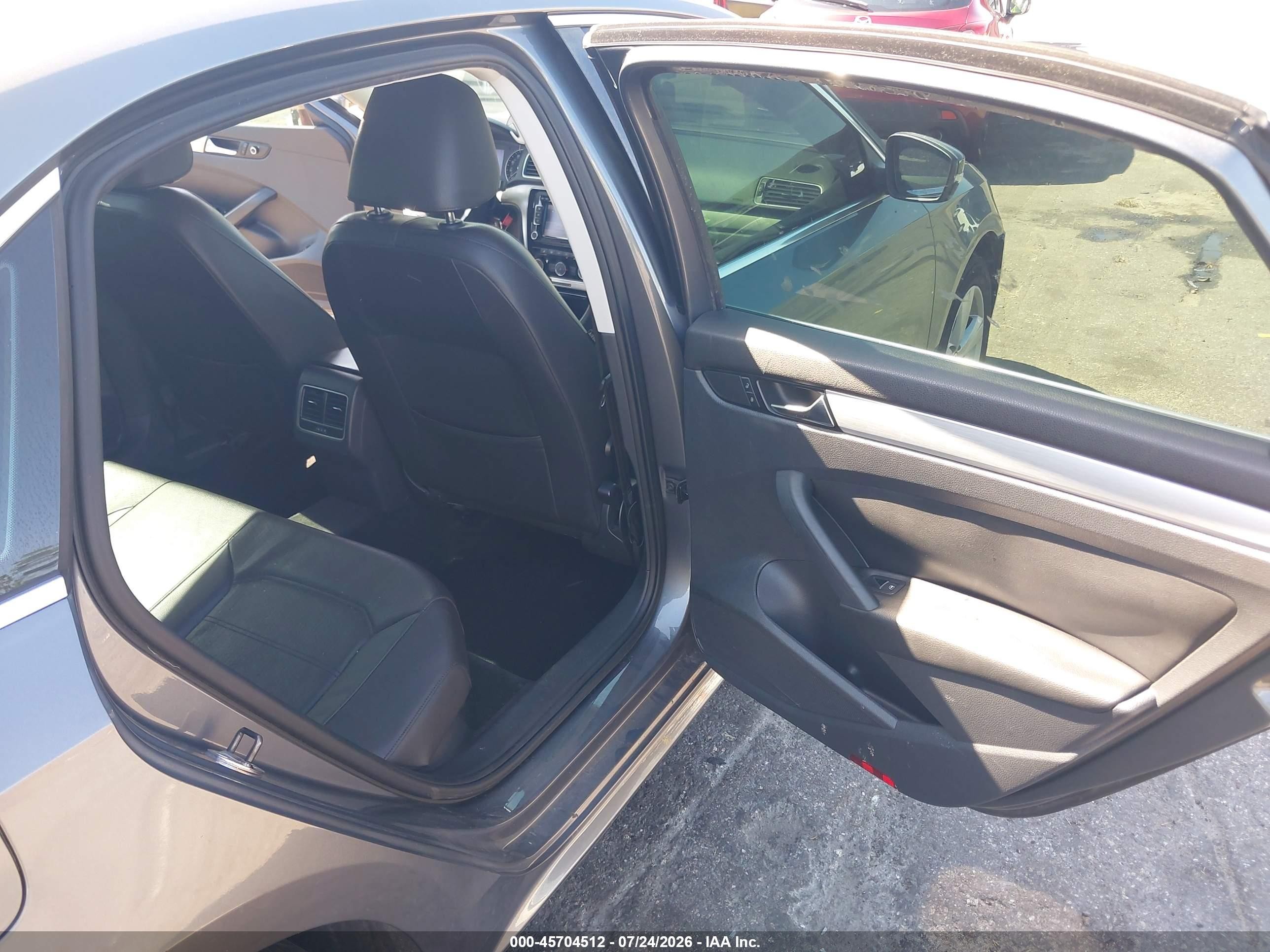 2013 Volkswagen Passat 2.5l Se Черный vin: 1VWBP7A3XDC076770