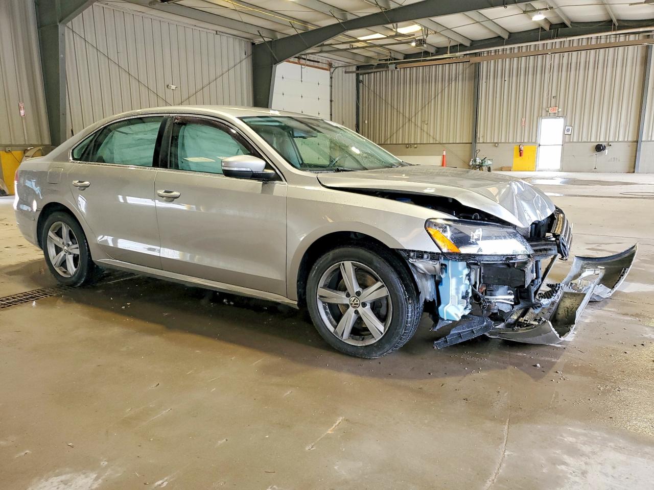 2013 Volkswagen Passat Se Silver vin: 1VWBP7A3XDC089812