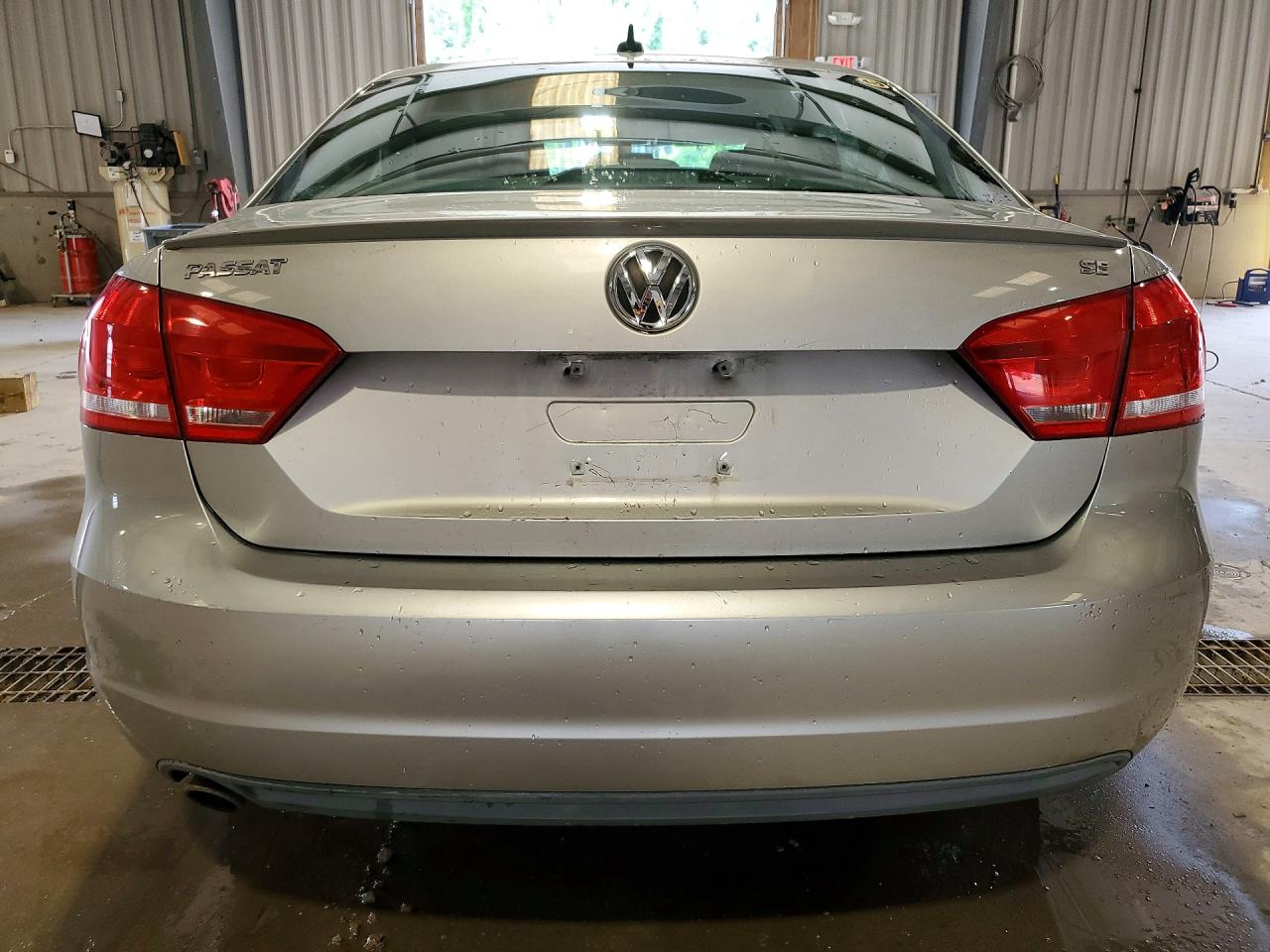 2013 Volkswagen Passat Se Silver vin: 1VWBP7A3XDC089812
