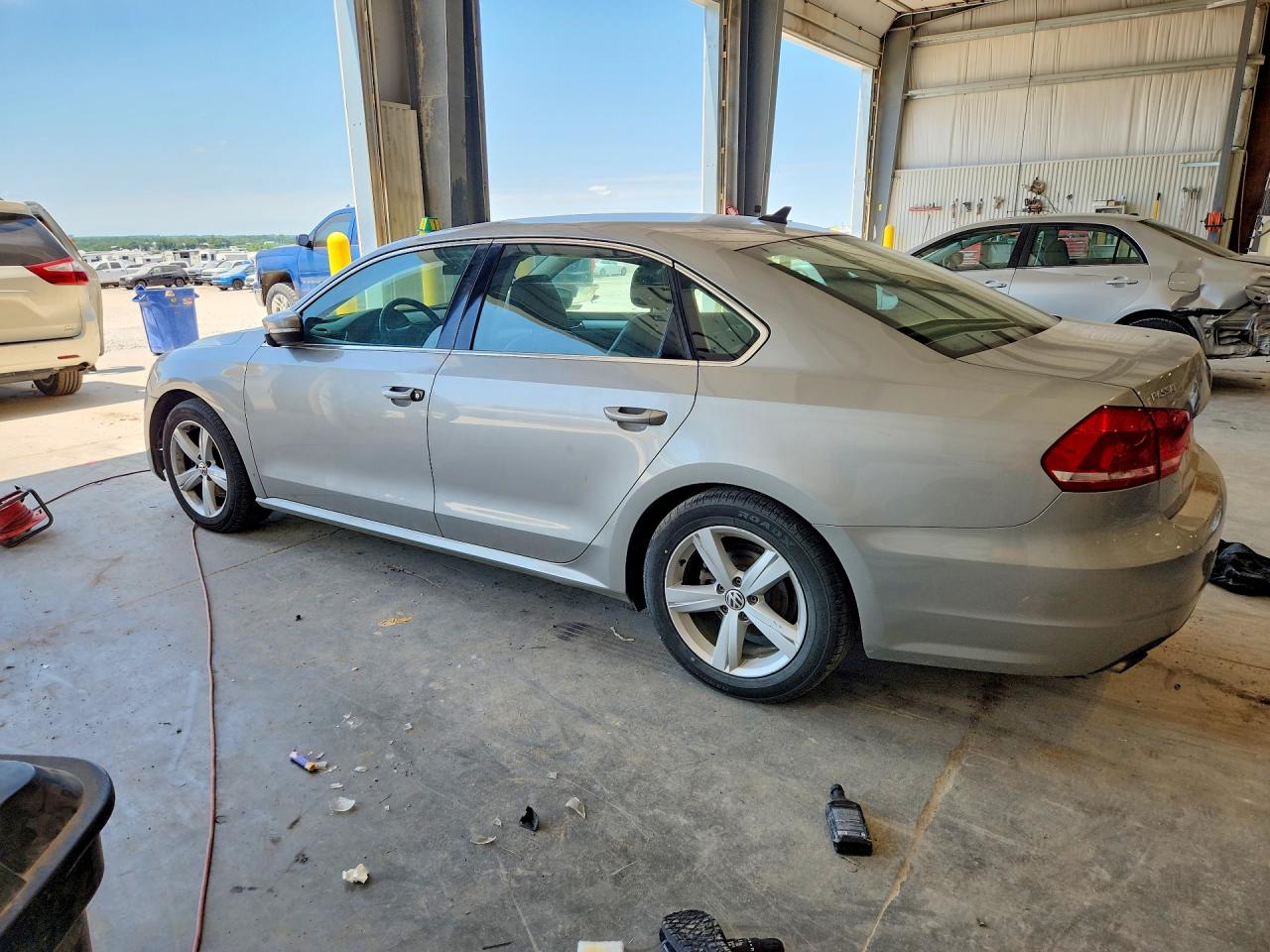 2013 Volkswagen Passat Se Gray vin: 1VWBP7A3XDC111131