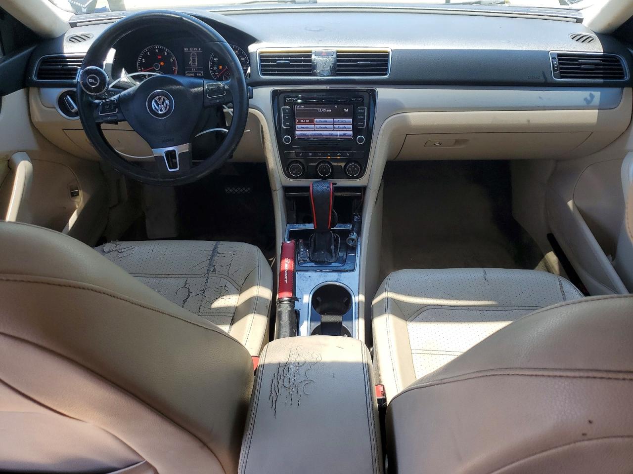 2013 Volkswagen Passat Se Black vin: 1VWBP7A3XDC120752