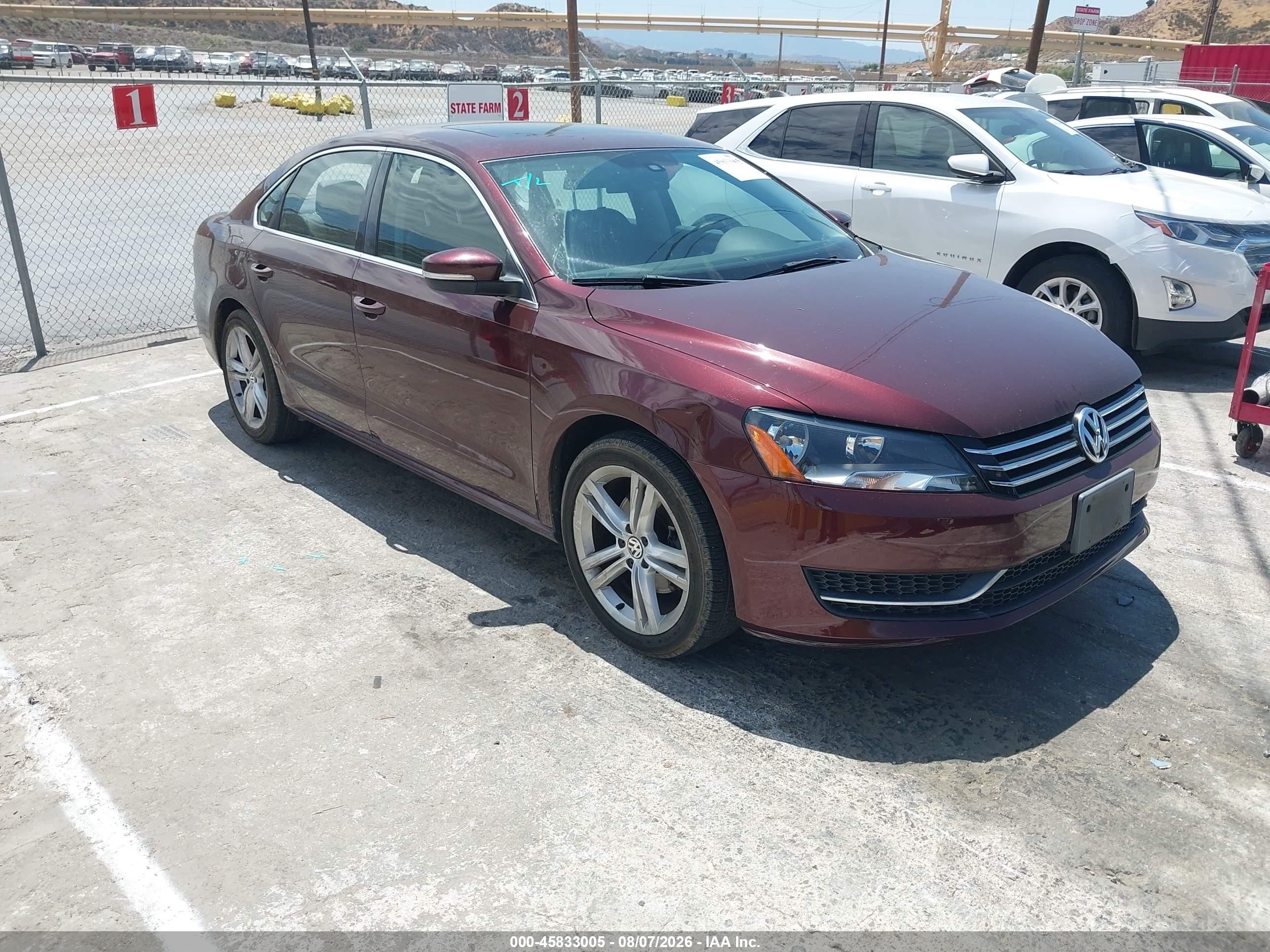 2014 Volkswagen Passat 2.5l Se Burgundy vin: 1VWBP7A3XEC004145
