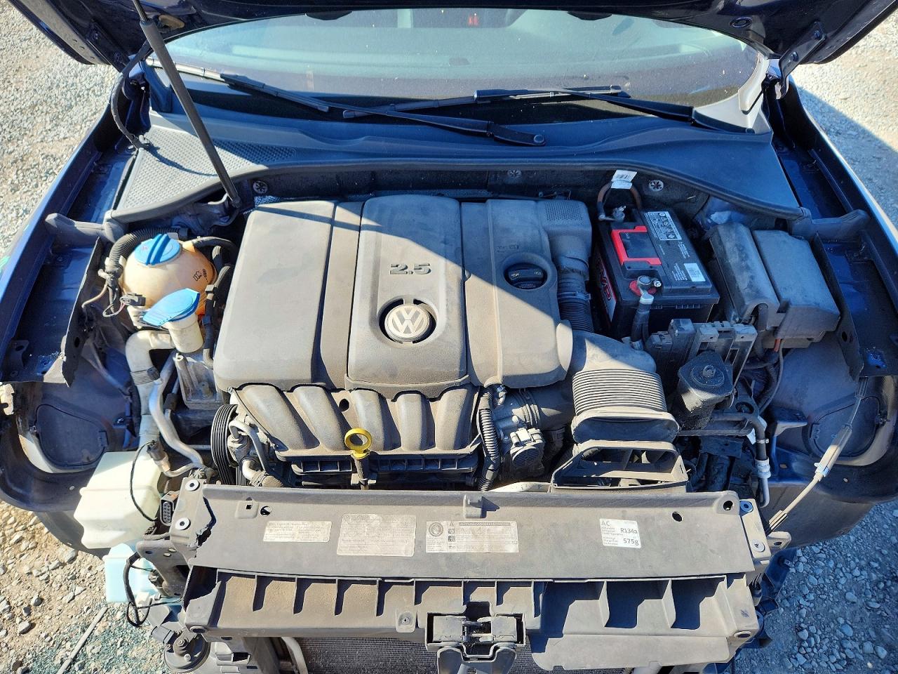 2014 Volkswagen Passat Se Blue vin: 1VWBP7A3XEC007787