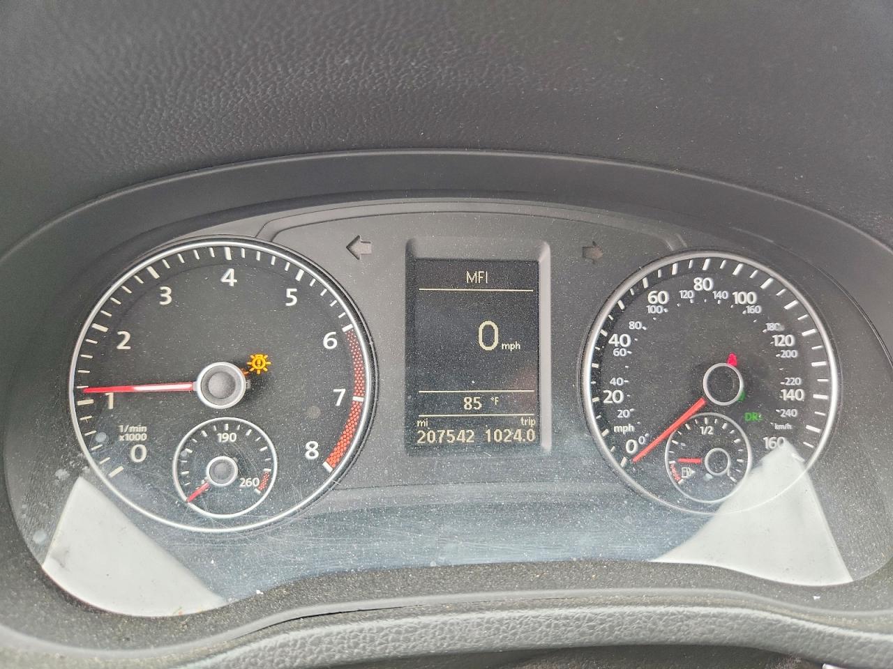 2014 Volkswagen Passat Se Maroon vin: 1VWBS7A30EC053367