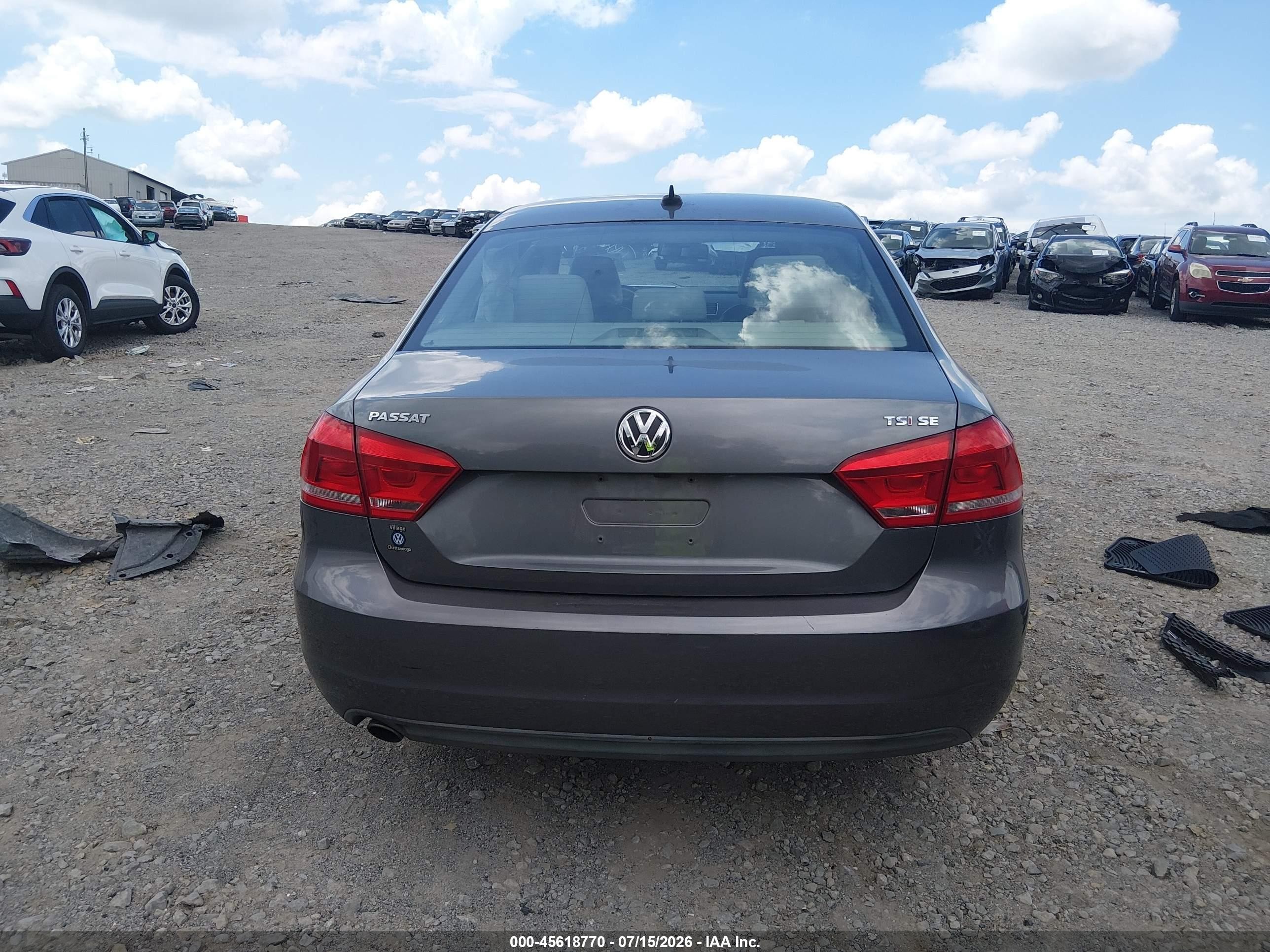 2014 Volkswagen Passat 1.8t Se Gray vin: 1VWBS7A30EC115804