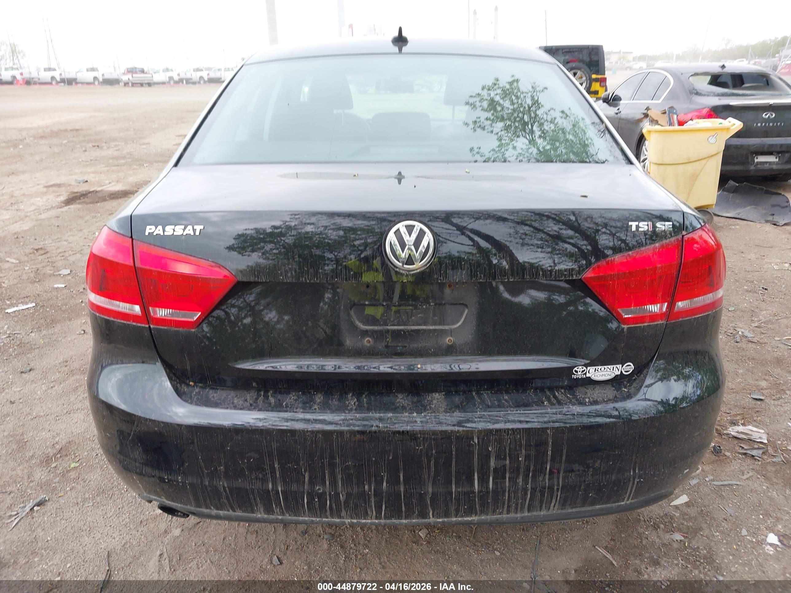 2014 Volkswagen Passat 1.8t Se Черный vin: 1VWBS7A31EC042250