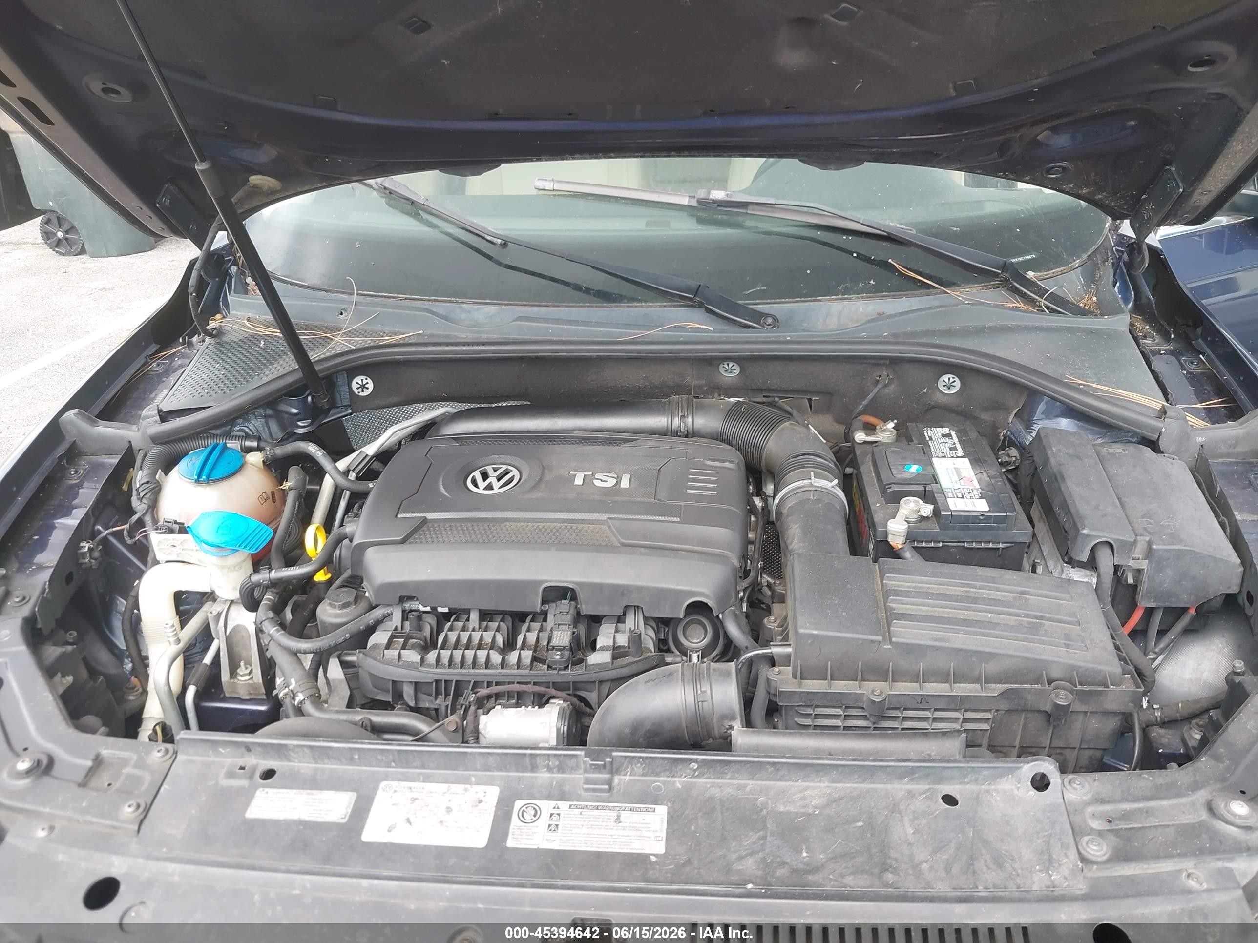 2014 Volkswagen Passat 1.8t Se Blue vin: 1VWBS7A31EC116573