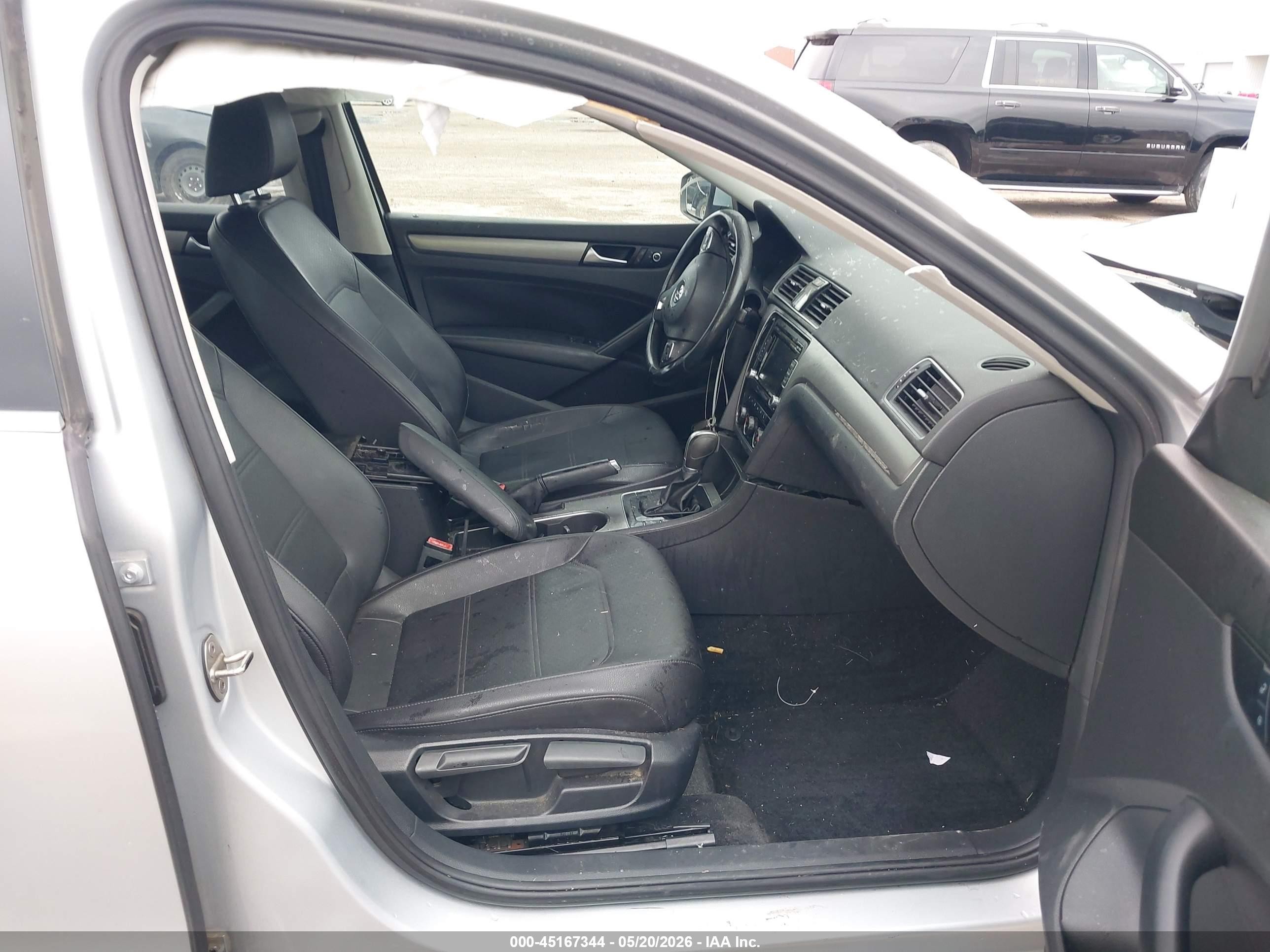 2015 Volkswagen Passat 1.8t Se Silver vin: 1VWBS7A31FC032853