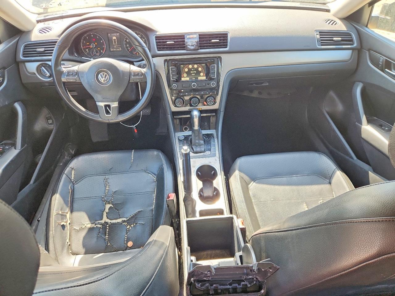 2014 Volkswagen Passat Se Gray vin: 1VWBS7A32EC046582