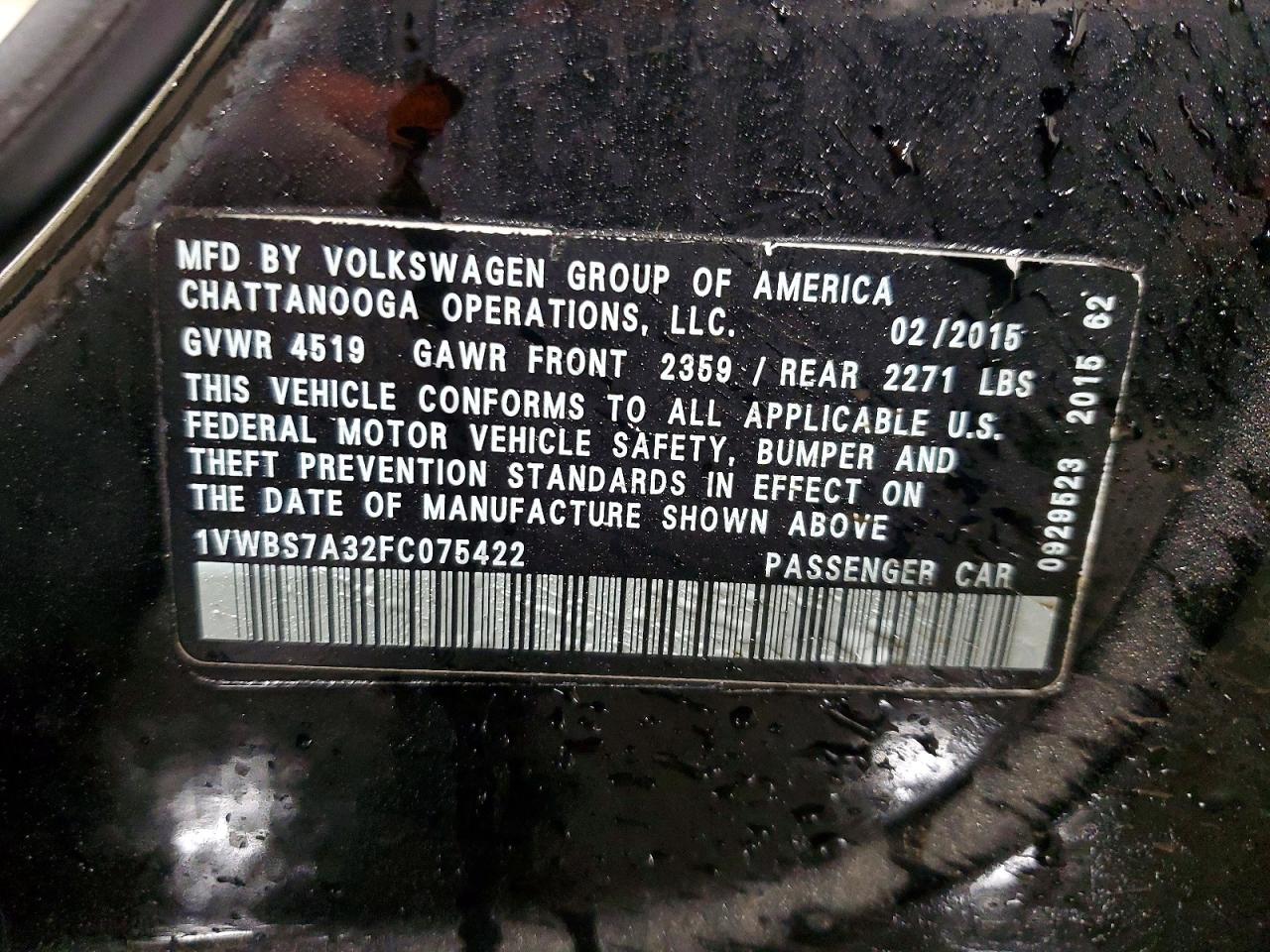 2015 Volkswagen Passat Se Black vin: 1VWBS7A32FC075422