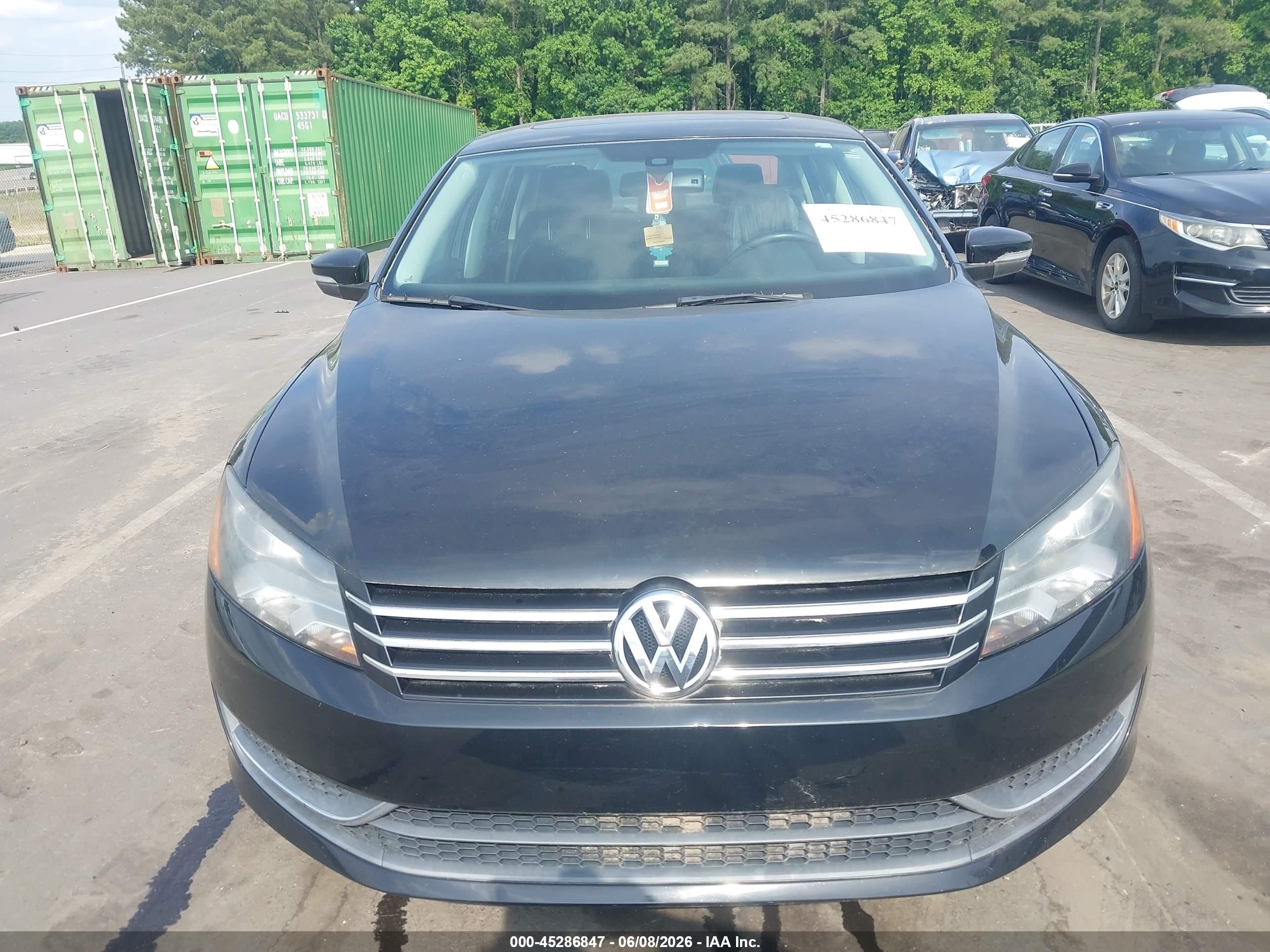 2014 Volkswagen Passat 1.8t Se Черный vin: 1VWBS7A33EC065559