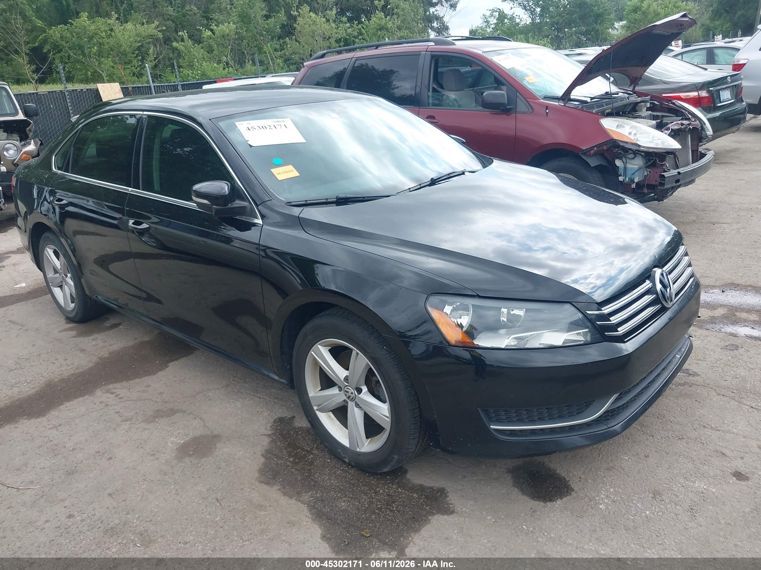 2014 Volkswagen Passat 1.8t Se Black vin: 1VWBS7A33EC109866