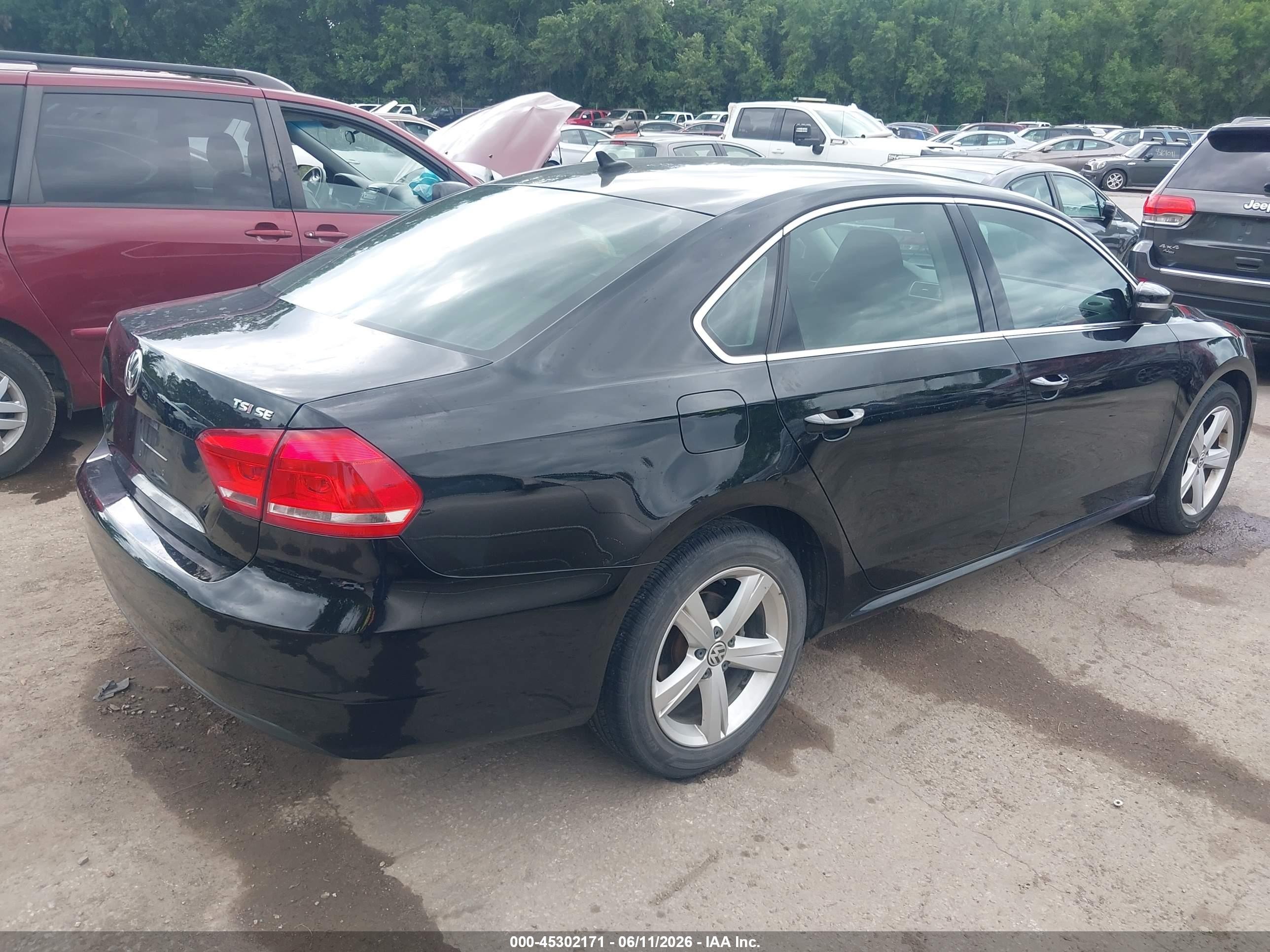 2014 Volkswagen Passat 1.8t Se Black vin: 1VWBS7A33EC109866