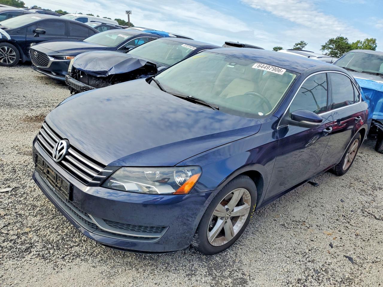 2014 Volkswagen Passat Se Blue vin: 1VWBS7A34EC094553